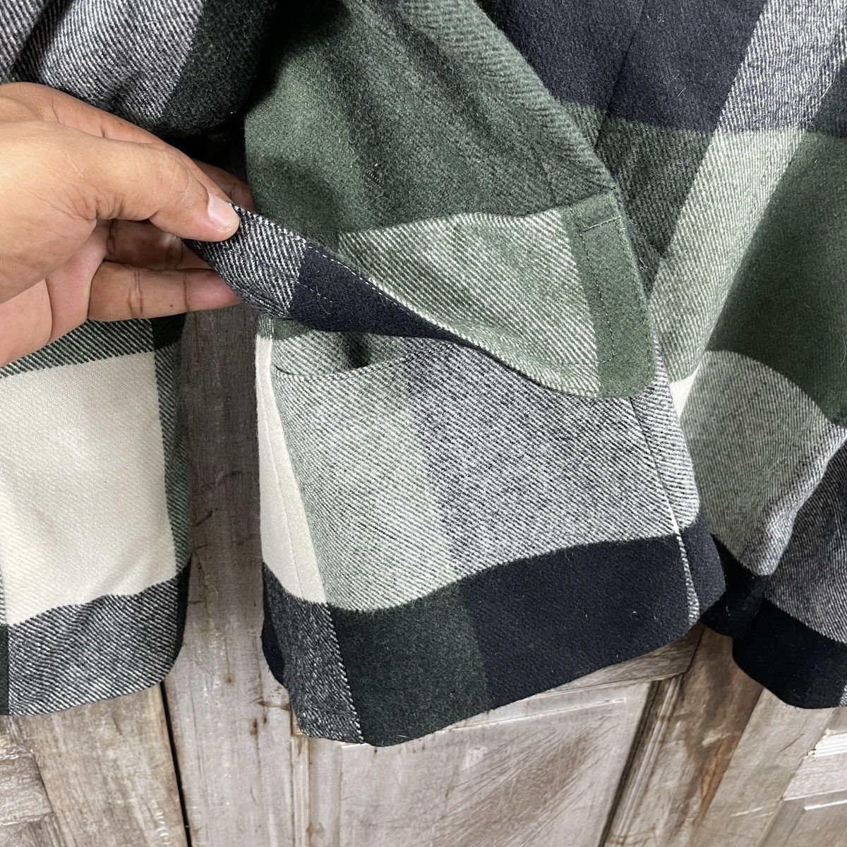 Flannel × Japanese Brand × Vintage Vintage Rea's Croped Flannel Wool Jackets Size M / US 6-8 / IT 42-44 - 7 Thumbnail