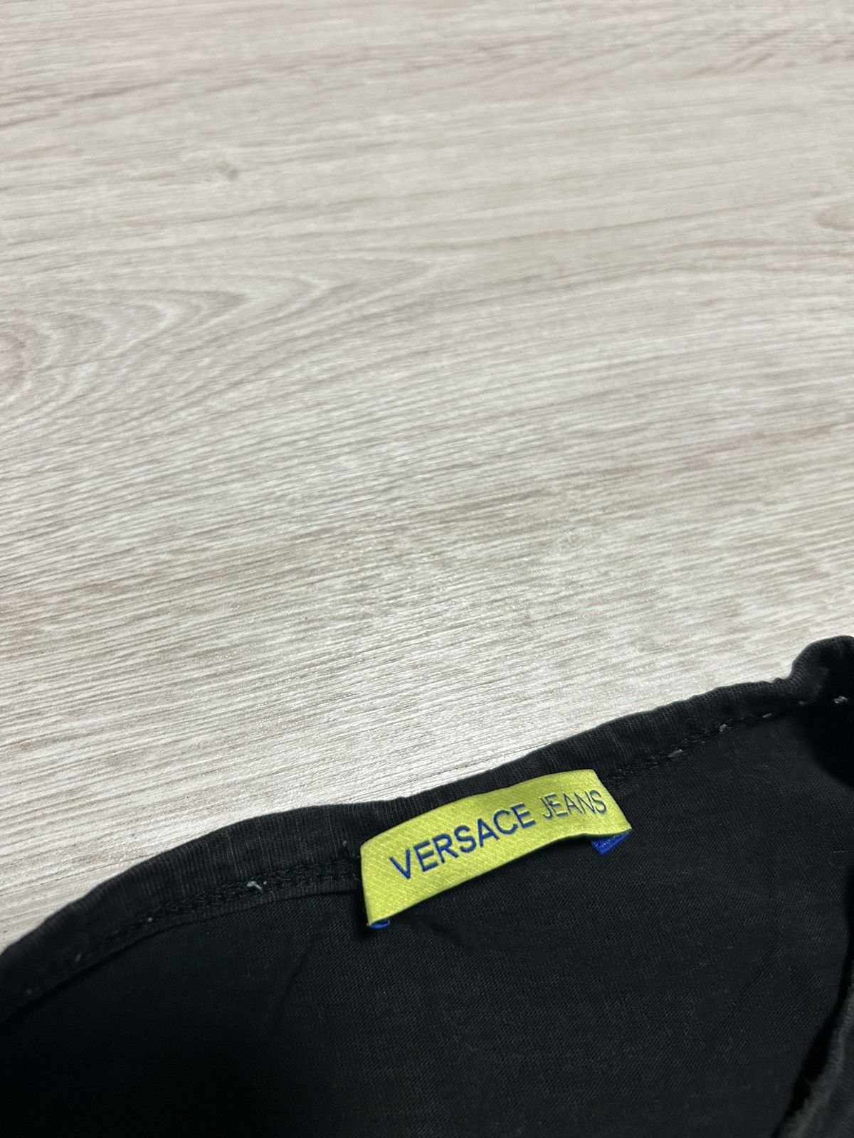 Versace Vintage Versace Jeans Couture T-shirt faded black size S Size US S / EU 44-46 / 1 - 7 Thumbnail