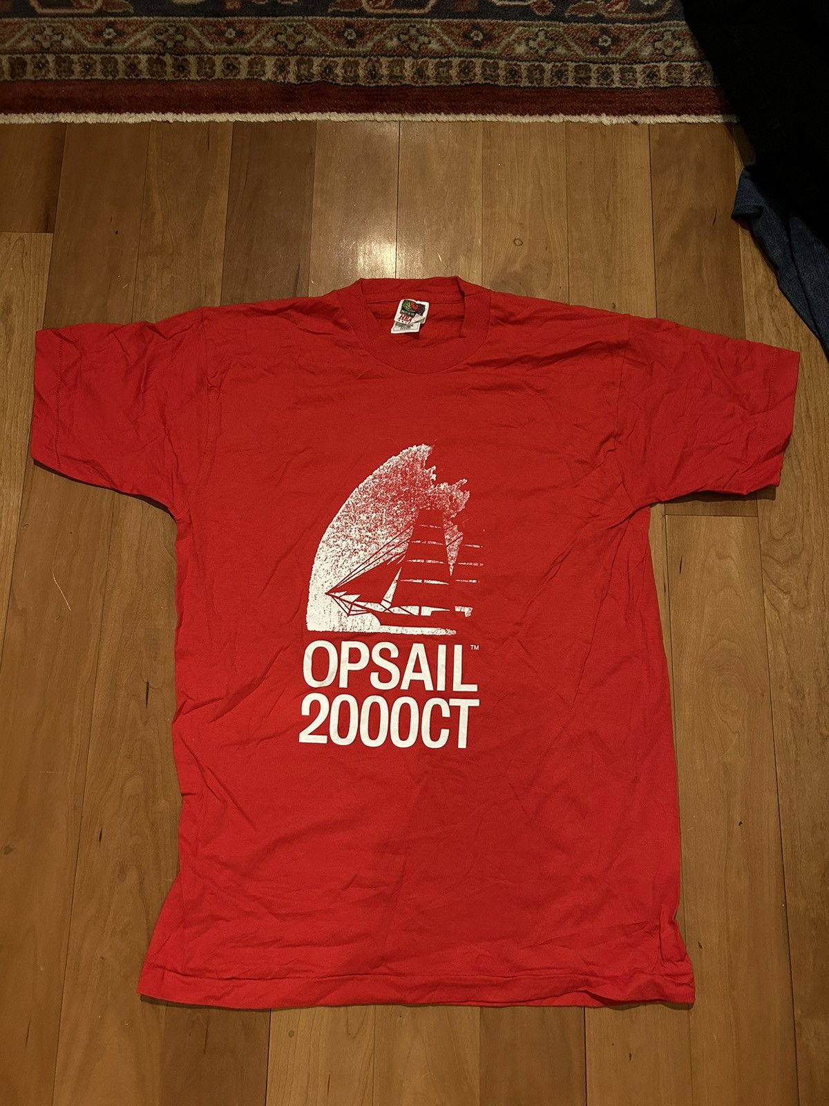 Vintage Vintage Red Graphic Tee Size US L / EU 52-54 / 3 - 1 Thumbnail