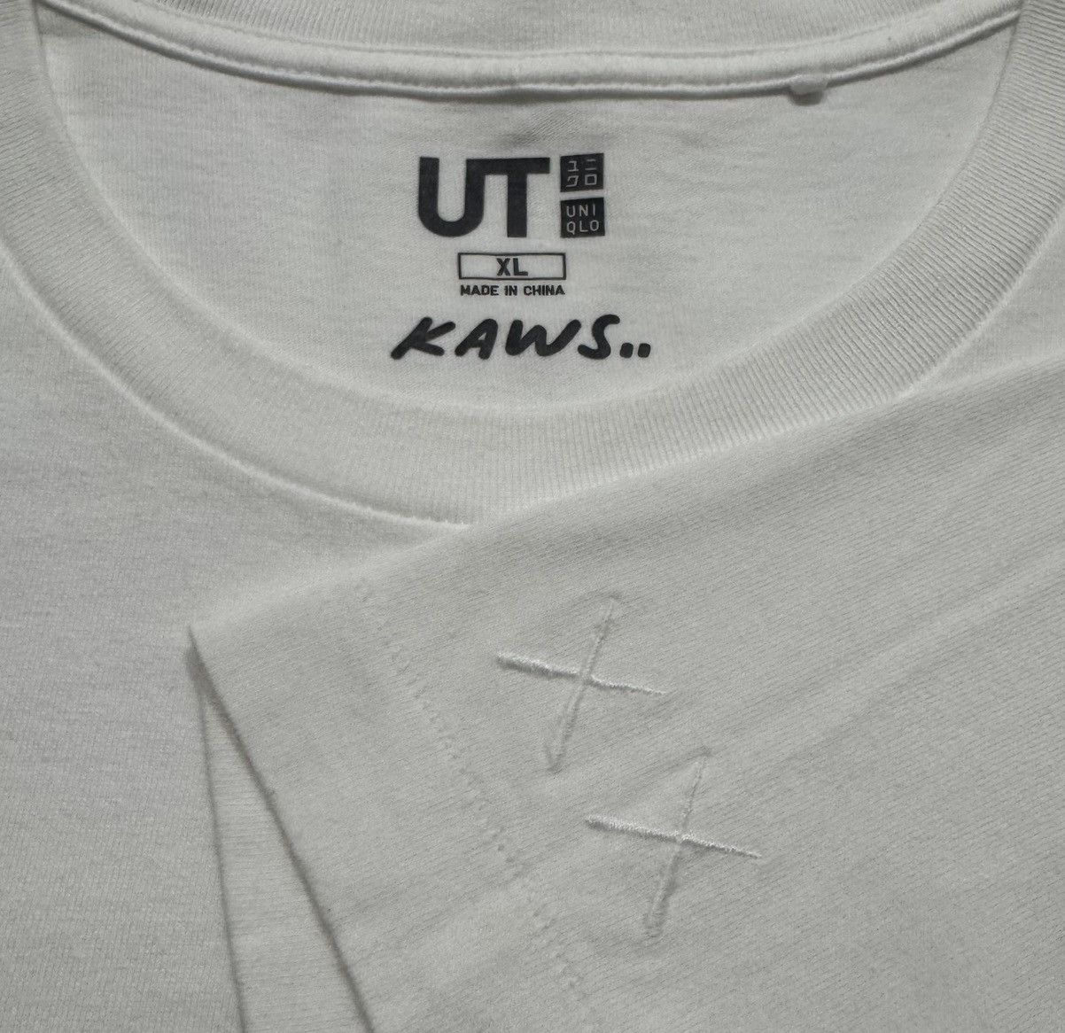Kaws × Uniqlo Uniqlo x Kaws Size US XL / EU 56 / 4 - 3 Thumbnail