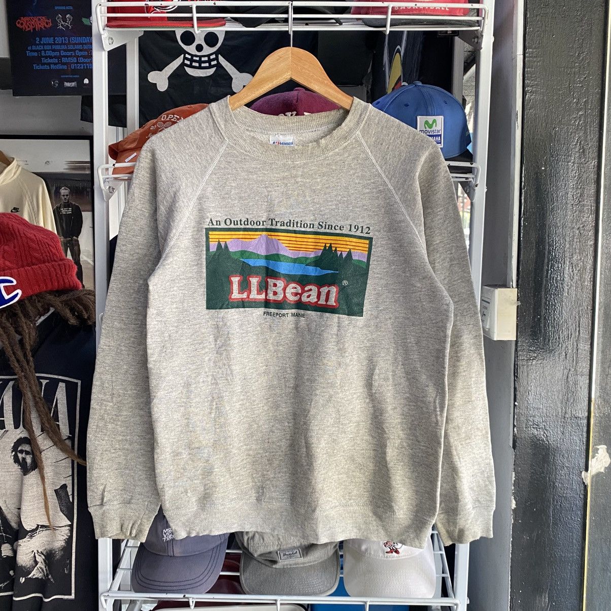 L.L. Bean × Vintage Vintage 80s LL Bean Big Logo Sweatshirt Medium Size US M / EU 48-50 / 2 - 1 Thumbnail