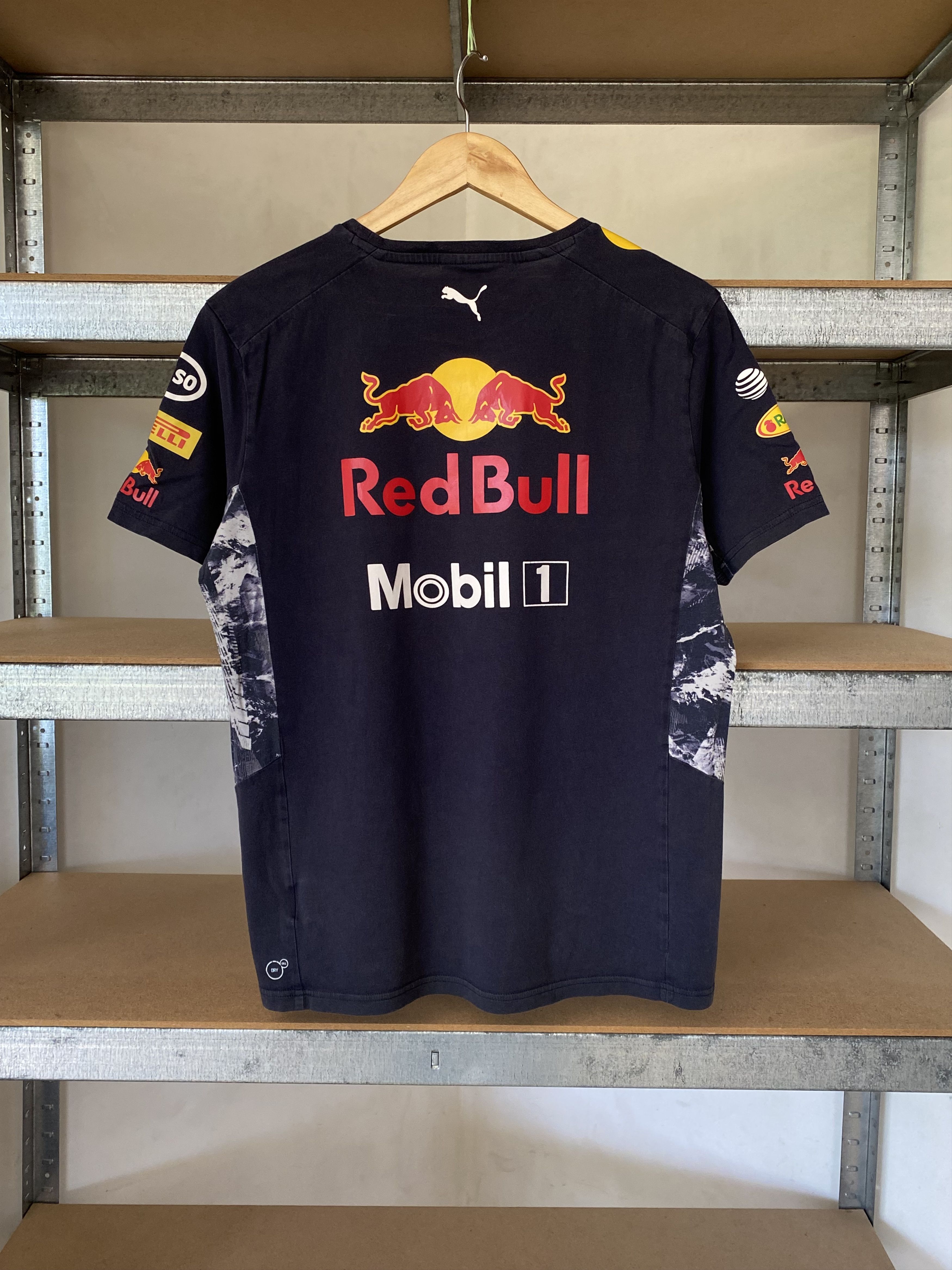 Puma Puma Red Bull Formula Uno F1 Vintage 2000s Racing T-shirt Size US M / EU 48-50 / 2 - 2 Thumbnail