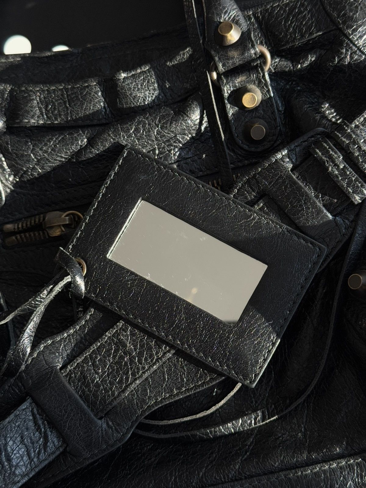 Balenciaga Vintage Balenciaga City Bag Distressed Leather Handbag Size ONE SIZE - 11 Thumbnail