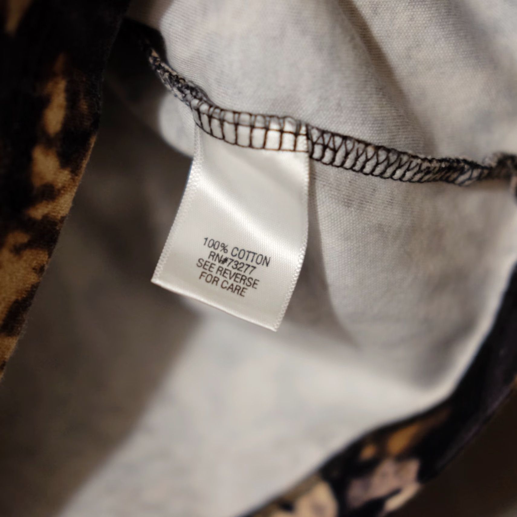 Croft & Barrow **CROFT & BARROW Women's Floral Longsleeve Tee PS #H94-6** User: **CROFT & BARROW Women's Floral Long Sleeve Tee PS #H94-6** Size S / US 4 / IT 40 - 6 Thumbnail