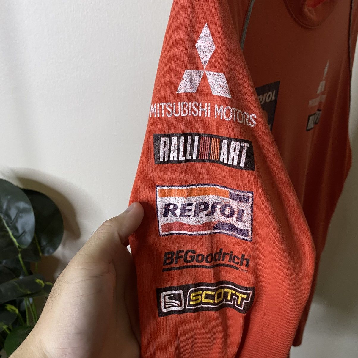 Japanese Brand Vintage Rally Art Mitsubishi Motors Repsol Racing LS Tshirt Size US L / EU 52-54 / 3 - 3 Thumbnail