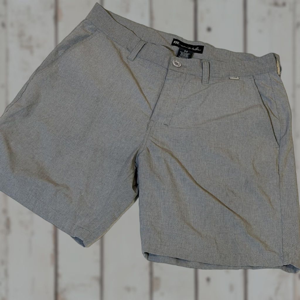 TravisMathew TravisMathew Shorts Mens 32 Gray Golf Stretch Performance Micro Check Pattern Size US 32 / EU 48 - 1 Thumbnail