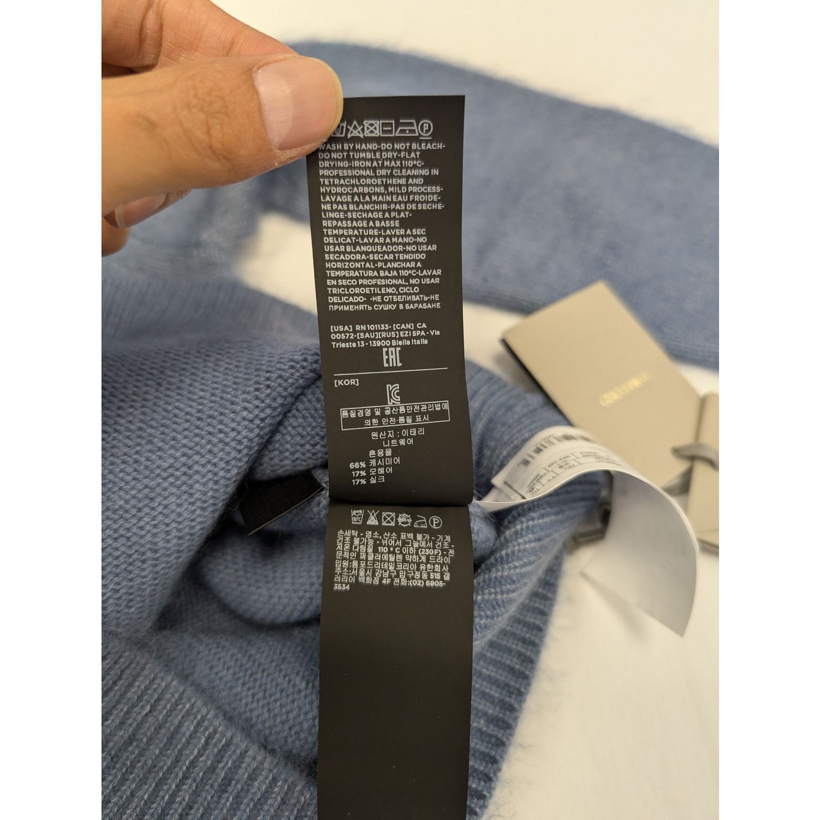 Tom Ford o1rshd1 Turtle Neck Sweatshirt in Blue Size US M / EU 48-50 / 2 - 20 Thumbnail