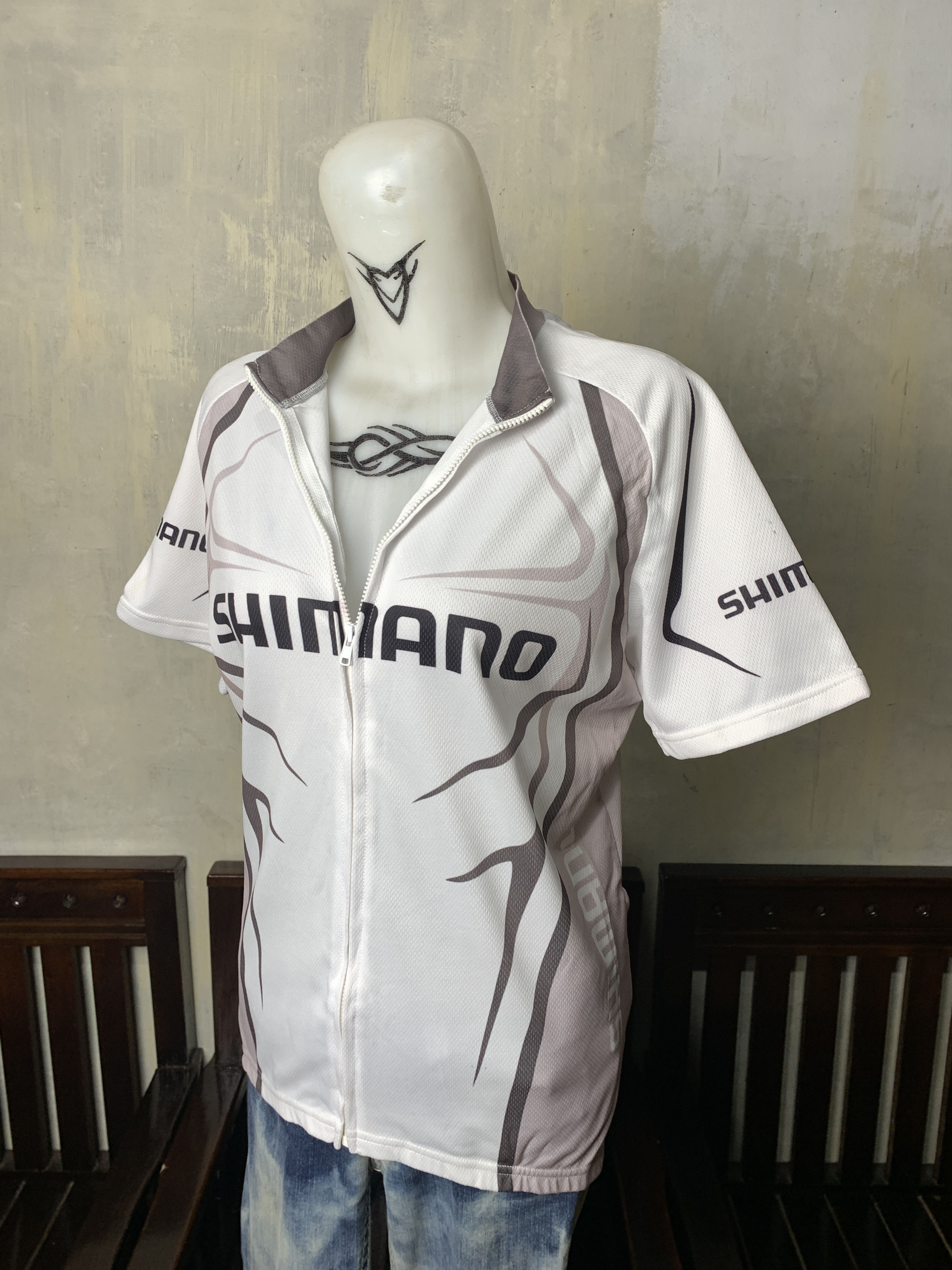 Japanese Brand Shimano White Tribal Cyclist Jersey (M) Size US M / EU 48-50 / 2 - 9 Thumbnail