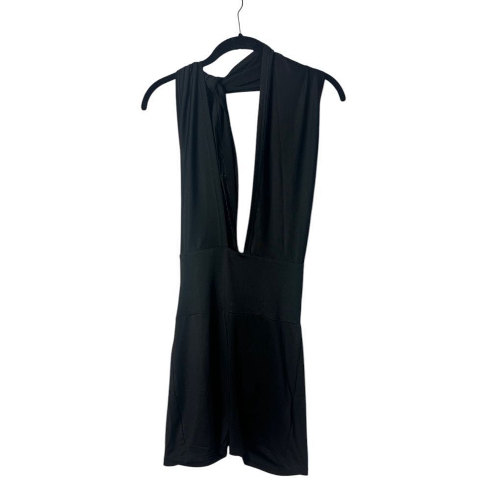 Shein SHEIN Black Wrap Backless Romper Tie Halter Cutout Size M Size 28" / US 6 / IT 42 - 4 Thumbnail