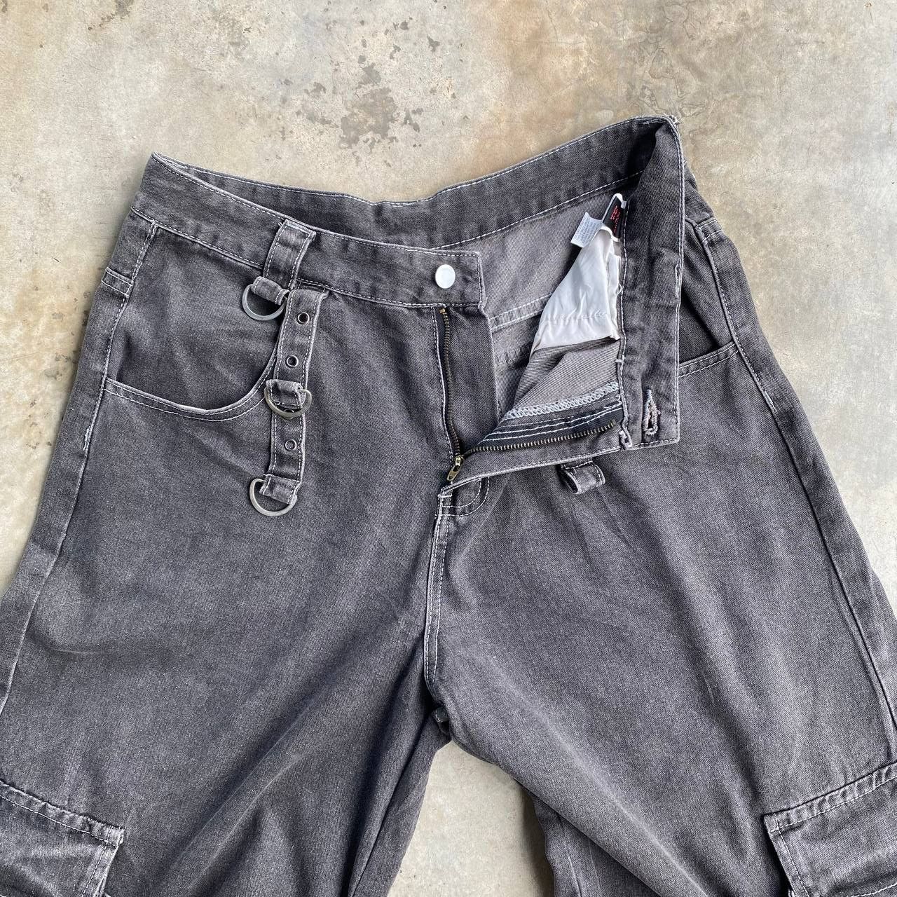 Japanese Brand JAPANESE ROMWE XL SUPER BONDAGE BAGGY RAVER PANT DENIM Size US 32 / EU 48 - 7 Thumbnail