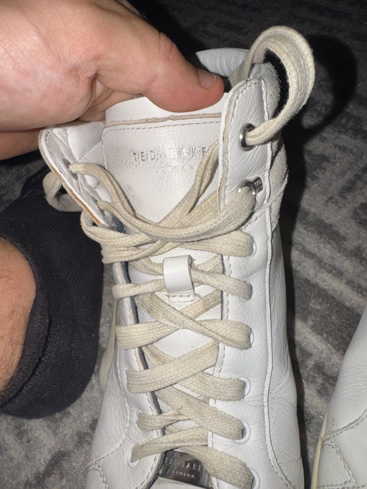 Ted Baker Ted Baker White Leather Hightops Size US 8.5 / EU 41-42 - 7 Thumbnail