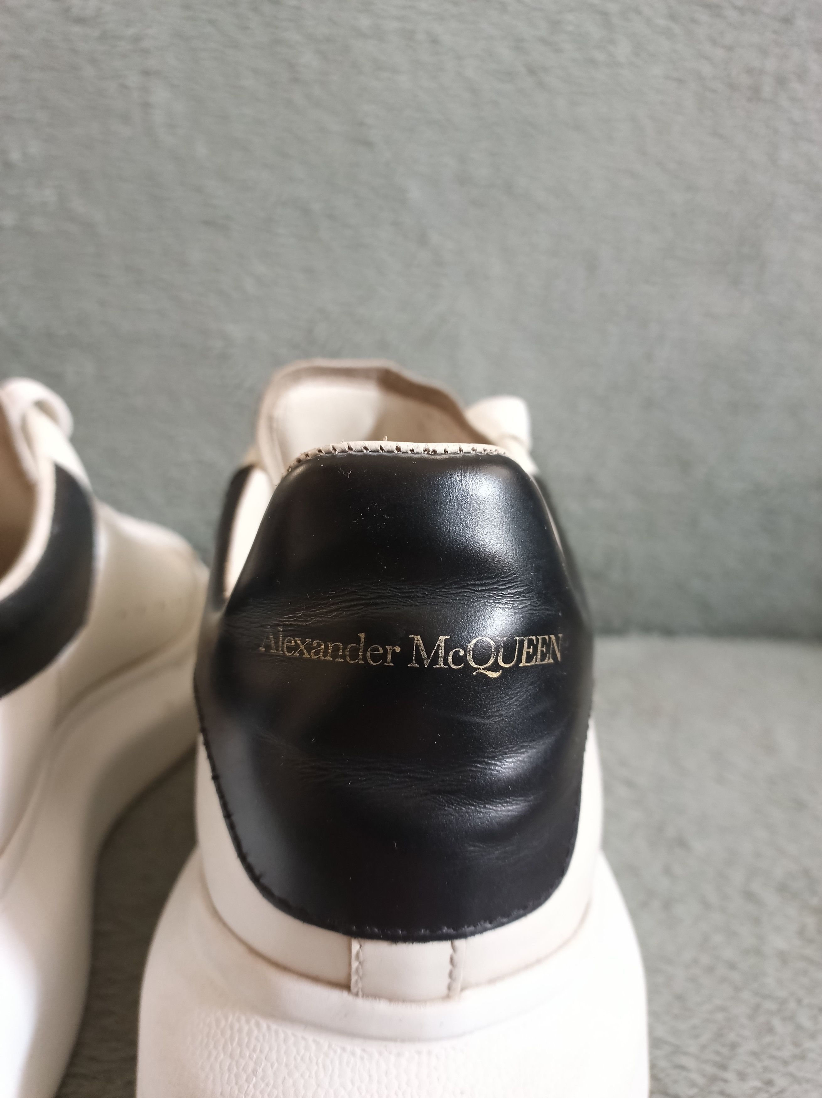 Alexander McQueen Alexander McQueen Oversized Leather Sneakers EU41 Size US 7.5 / EU 40-41 - 9 Thumbnail