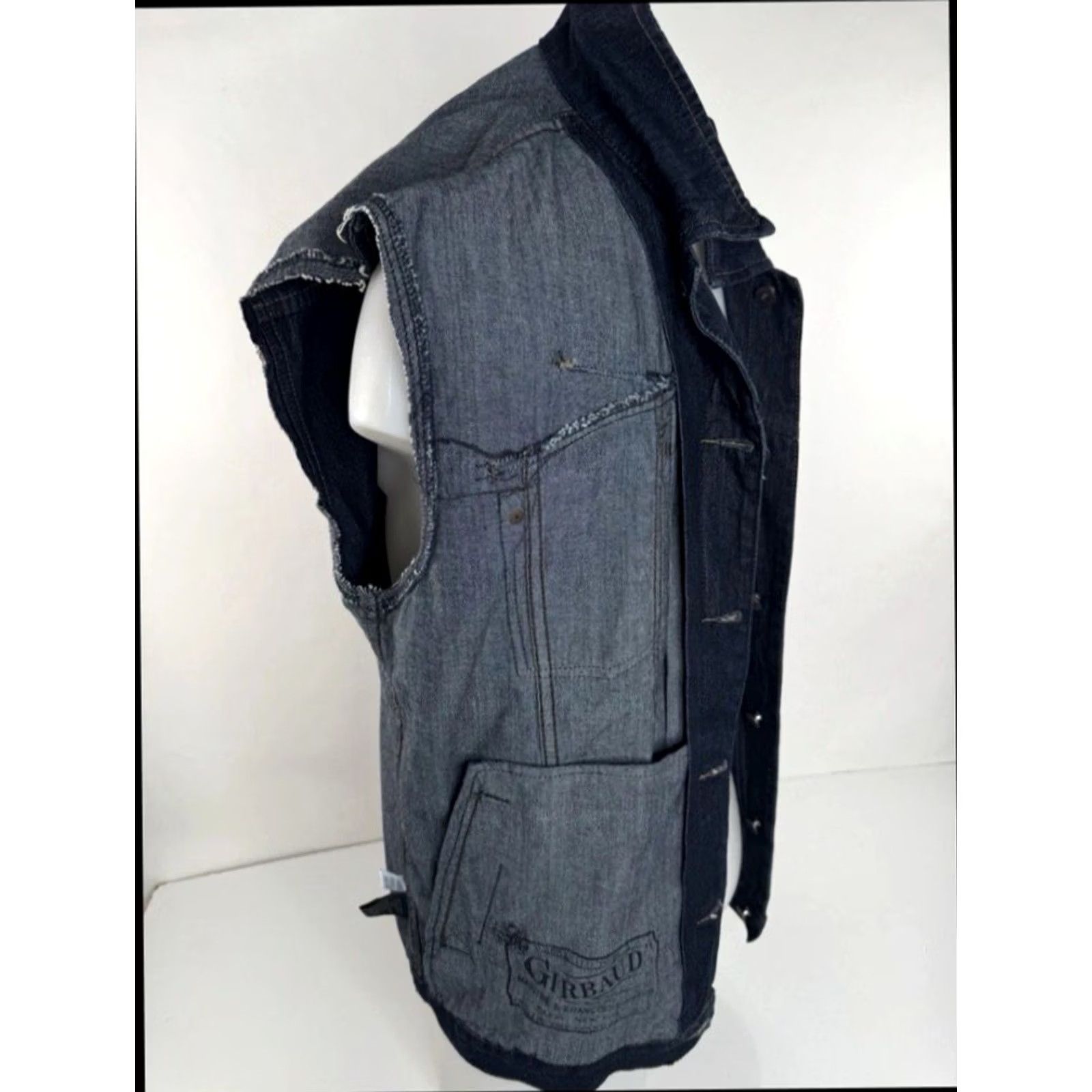 Denime GIRBAUD Denim Trucker Vest L Men Blue Vintage Mens Vest 90s Style Jeans Jacket No Sleeves Size US L / EU 52-54 / 3 - 6 Thumbnail