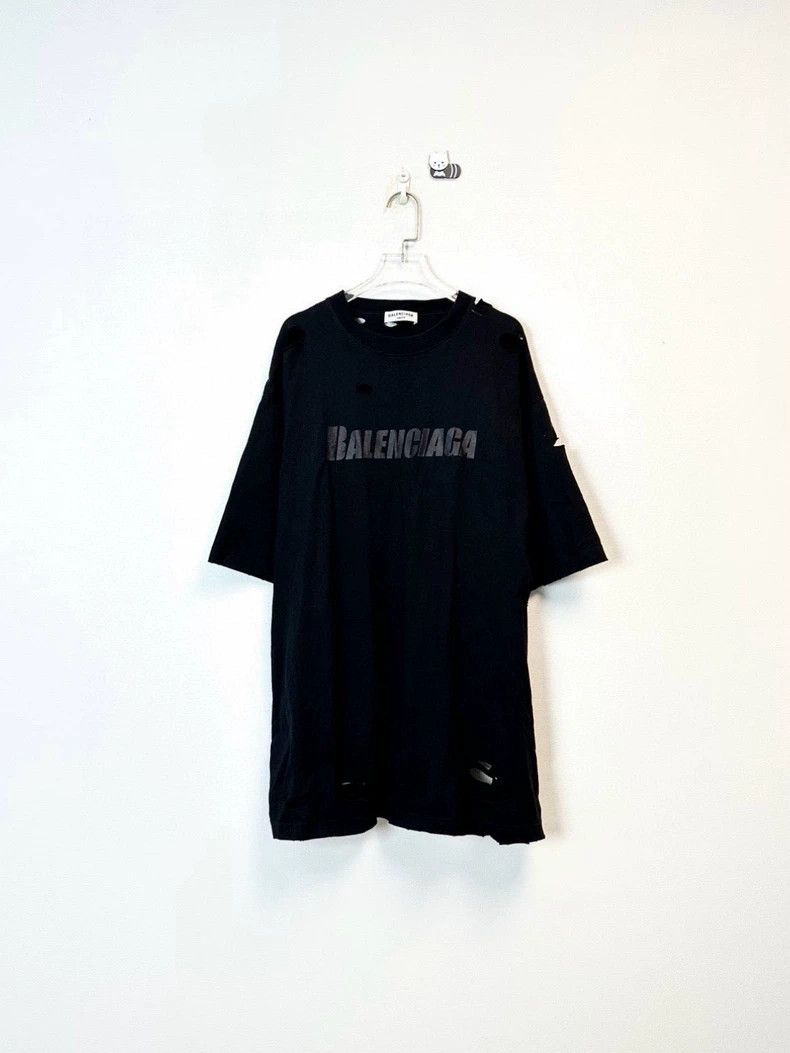 Balenciaga Balenciaga Black letter logo havoc short sleeve 2502-Nextar Size US M / EU 48-50 / 2 - 1 Thumbnail