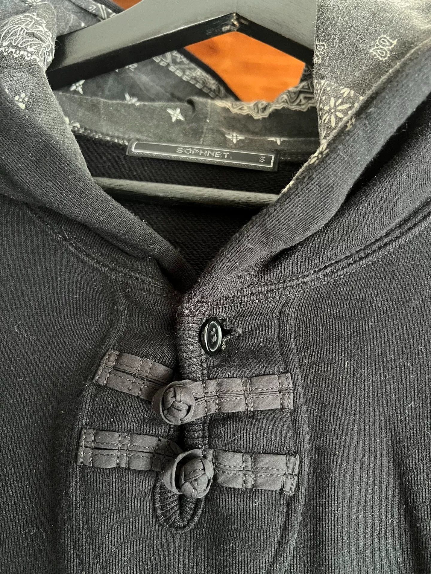 Sophnet. Sophnet Black Paisley Frog Button Hoodie Size US S / EU 44-46 / 1 - 6 Thumbnail