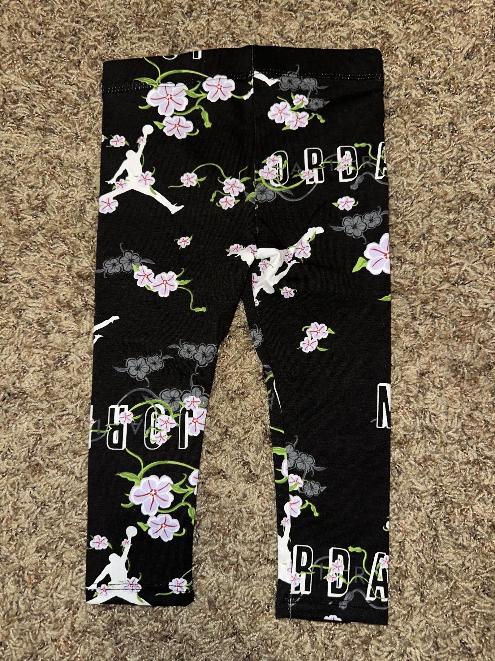 Jordan Infant (Girl’s) Air Garden Pullover Hoodie And Leggings Set