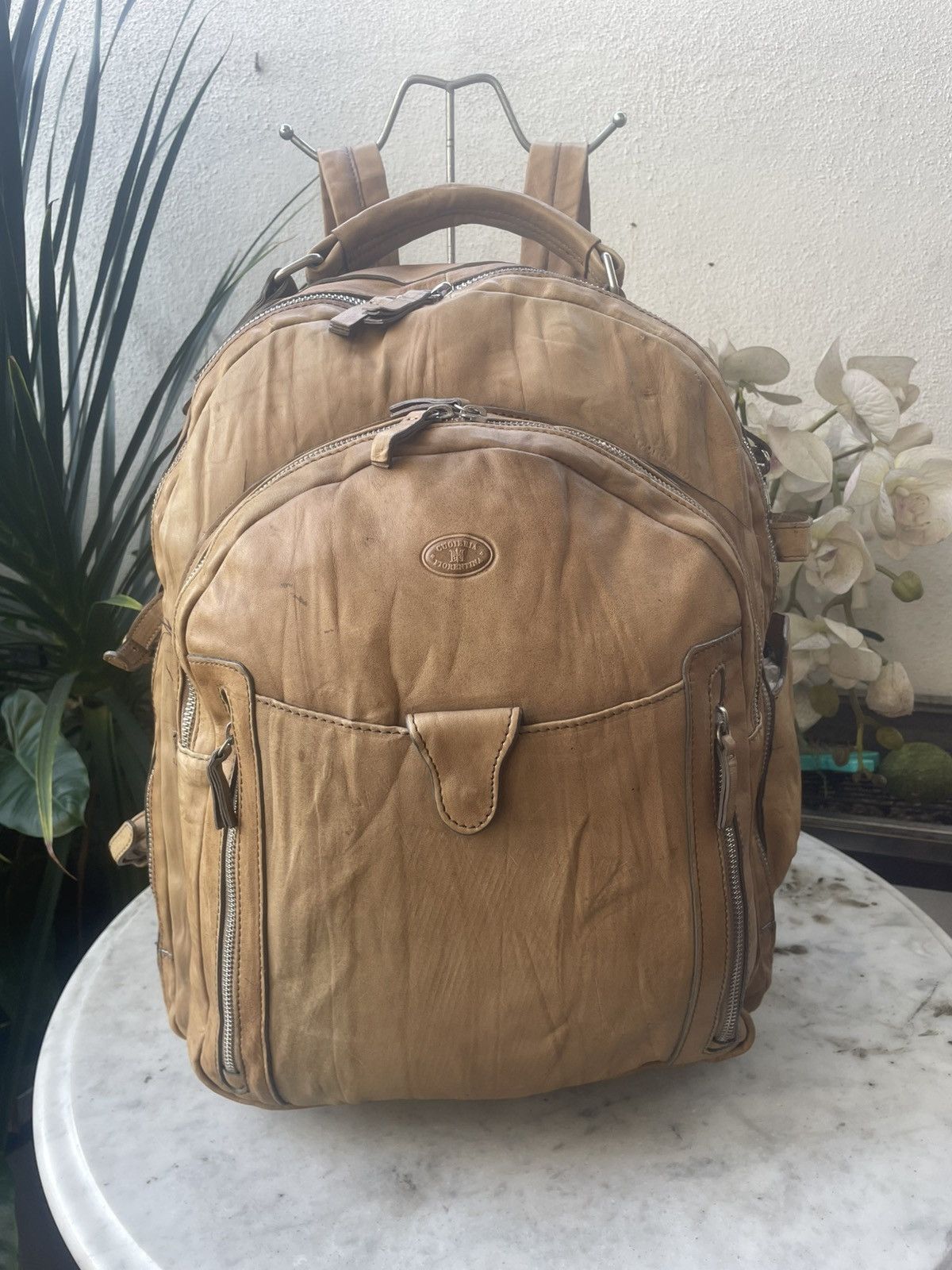 Leather Authentic Italian designer Leather Backpack Size ONE SIZE - 1 Thumbnail