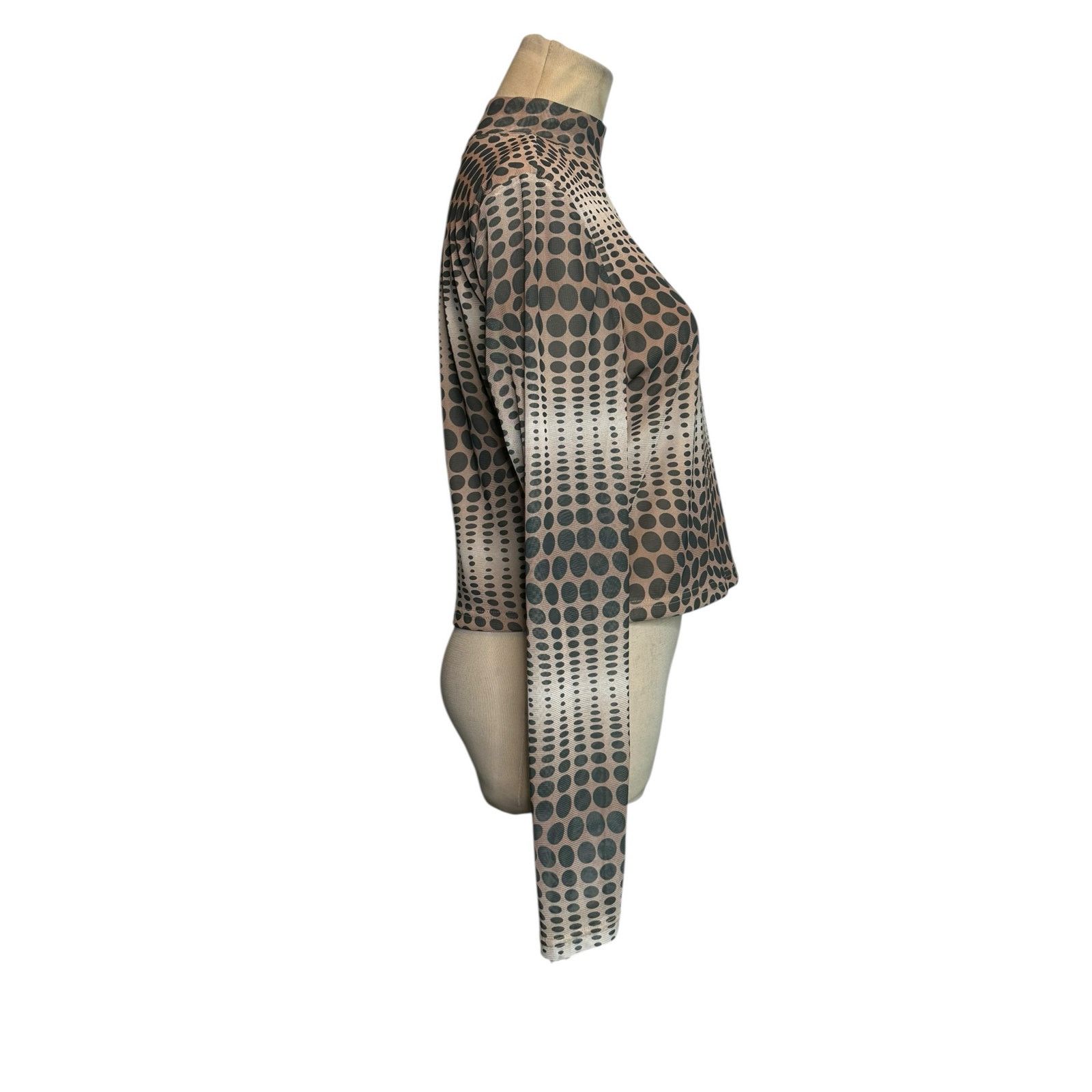 Forever 21 Forever 21 beige black polka dots long sleeves size 0X Size XS / US 0-2 / IT 36-38 - 10 Thumbnail