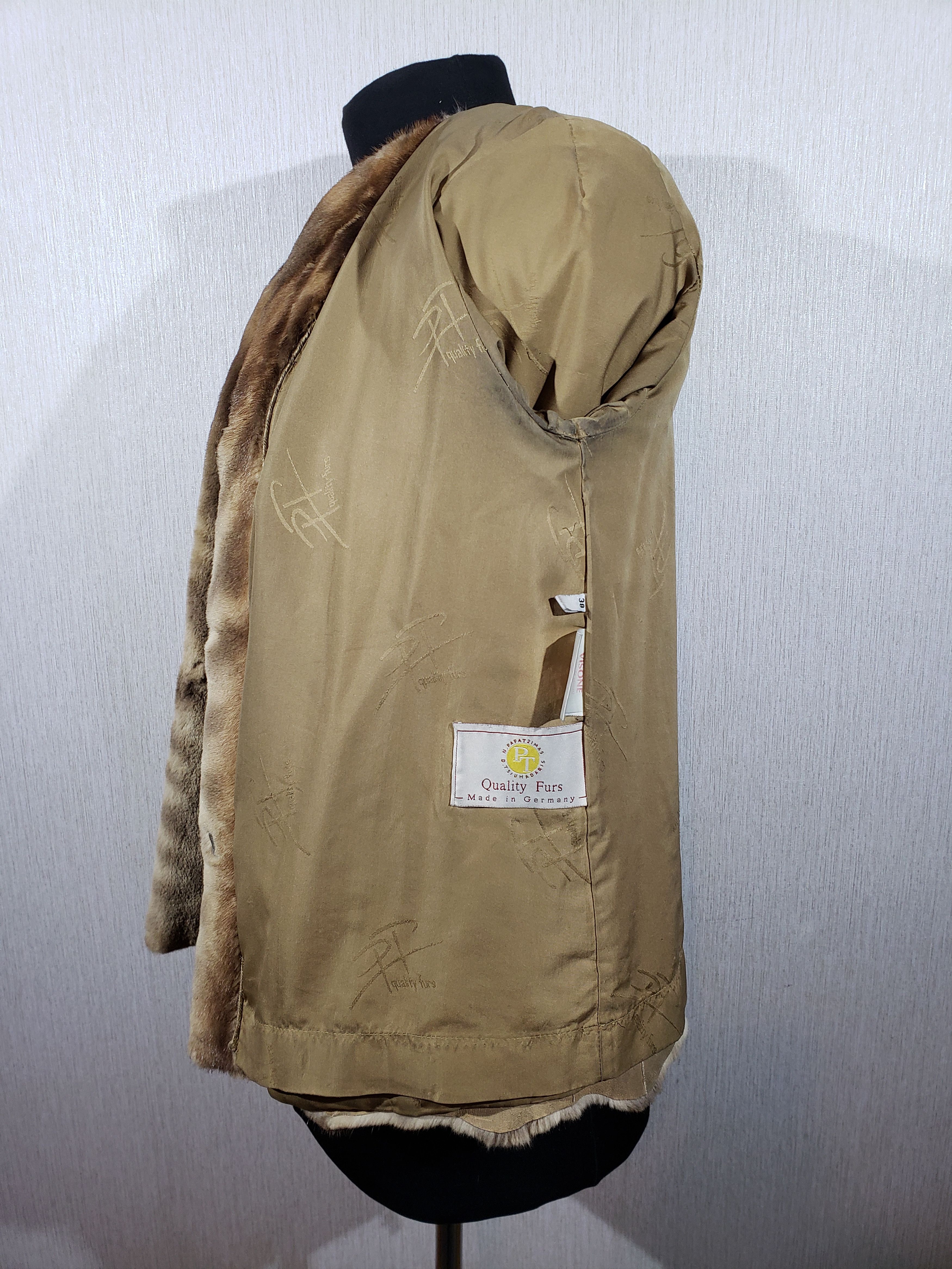 Other Stylish women's mink coat. Size XL / US 12-14 / IT 48-50 - 9 Thumbnail