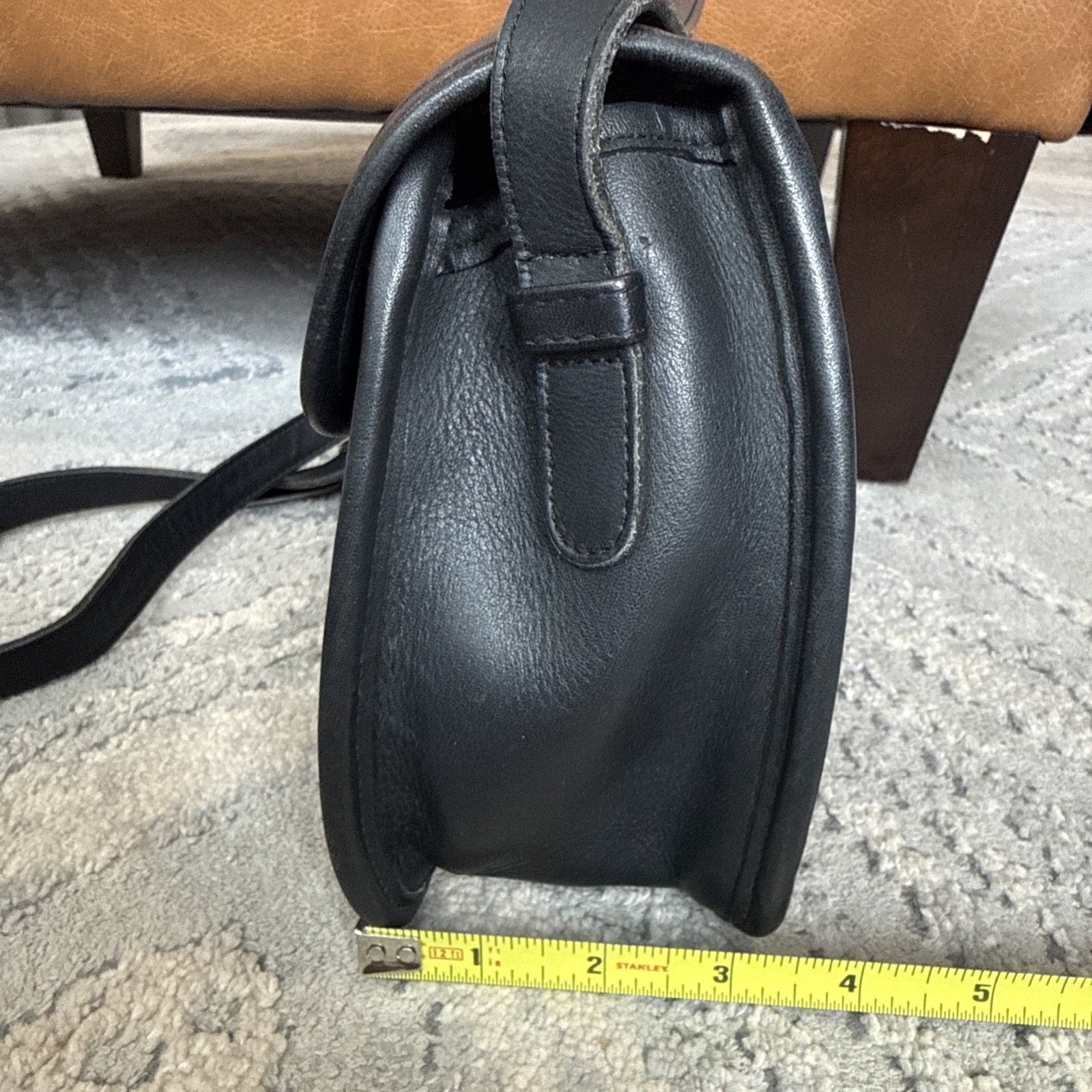 Coach Vintage Black Leather Coach Gilford Brass Touch Lock USA Size ONE SIZE - 3 Thumbnail