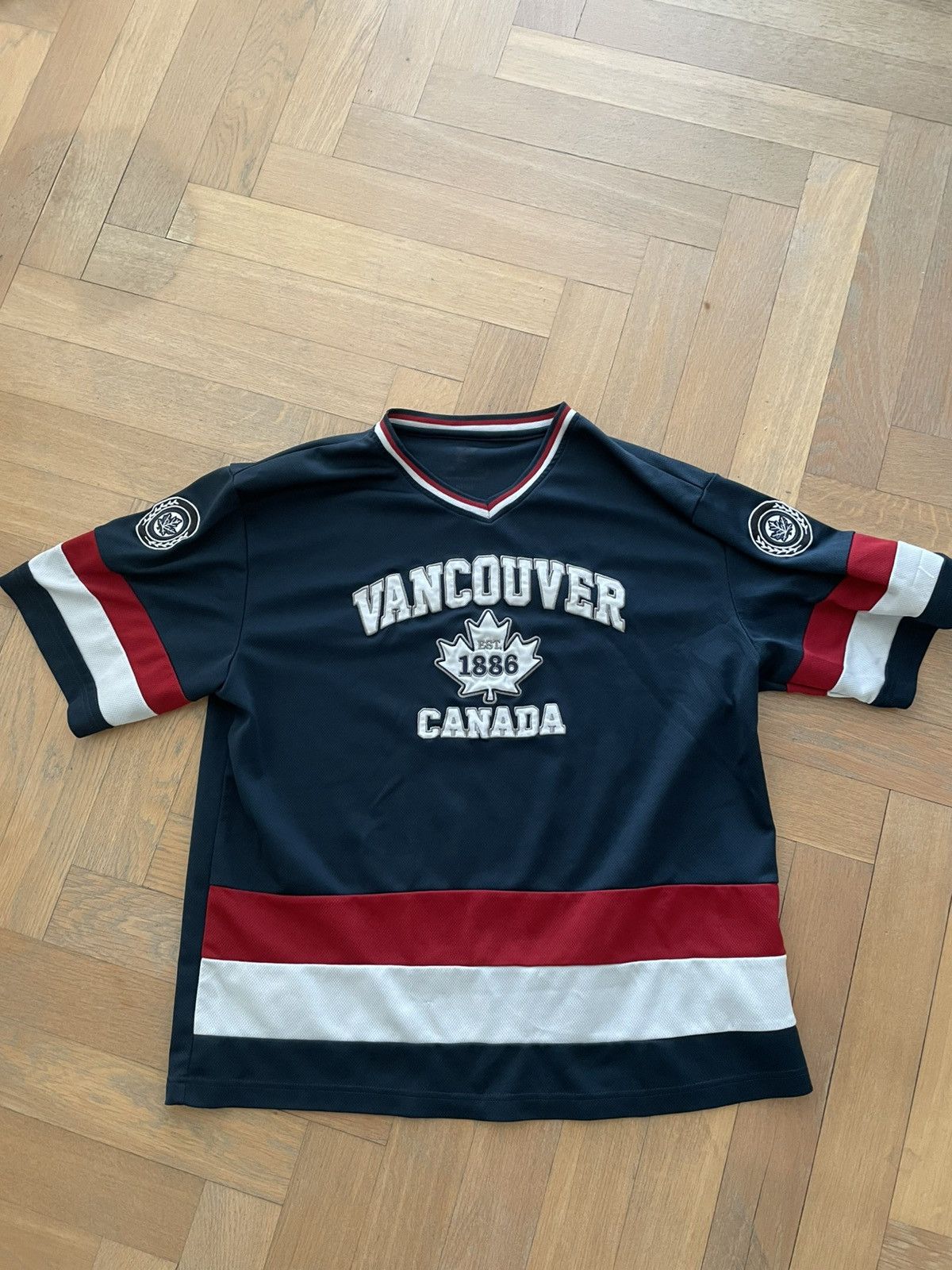 Vintage Lil Peep Vancouver Canada Jersey Size US M / EU 48-50 / 2 - 3 Thumbnail
