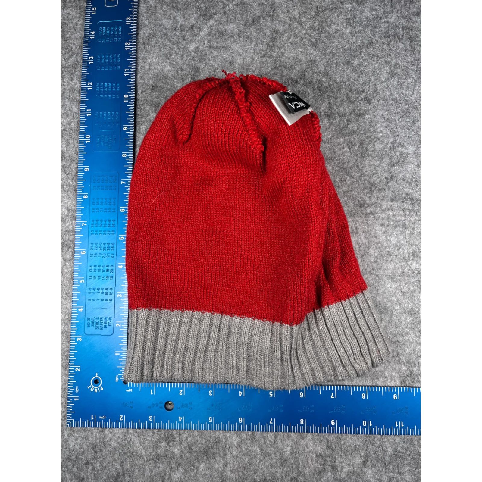 RVCA RVCA Beanie Toque Hat Adult One Size Red Stripe Knit 100% Acrylic Pom Ski Skate Size ONE SIZE - 6 Thumbnail