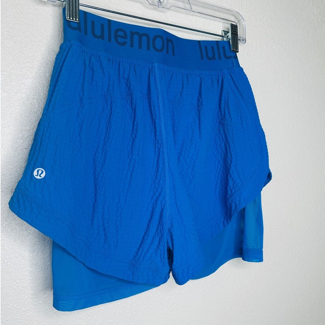 Lululemon Lululemon Blue Crinkle High Rise Short Size 4 Women's Lined Size 27" / US 4 / IT 40 - 8 Thumbnail