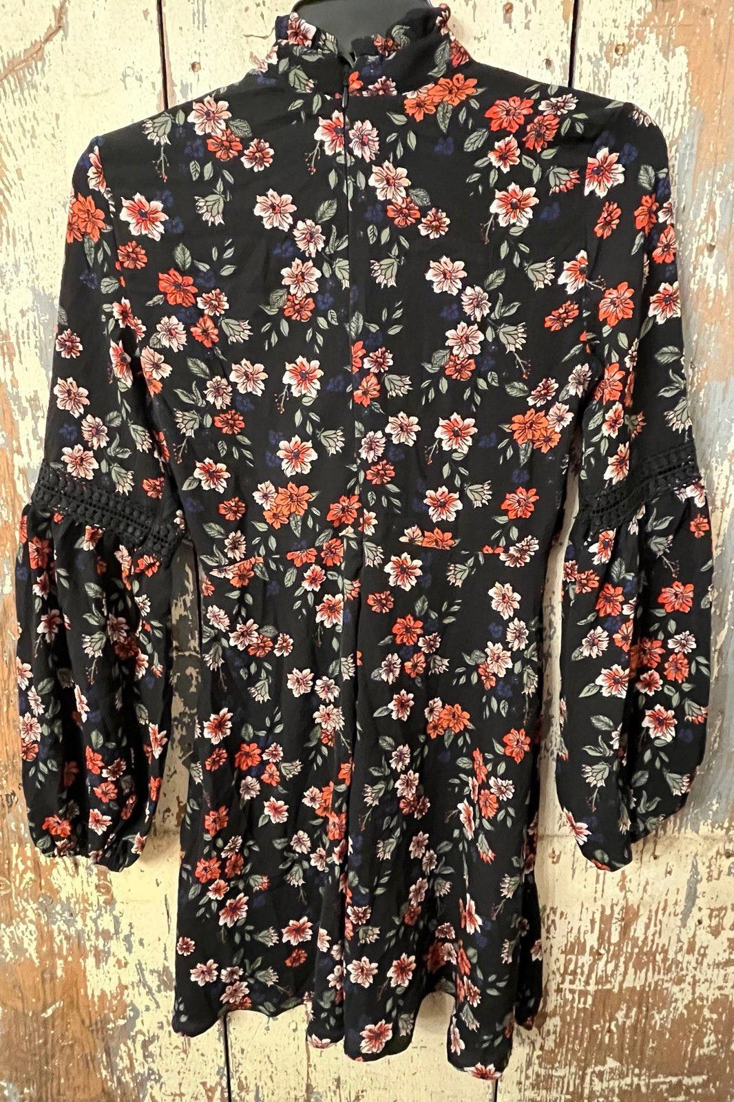 Designer NWT Free Generation Los Angeles Dress, Small, black floral Size S / US 4 / IT 40 - 6 Thumbnail