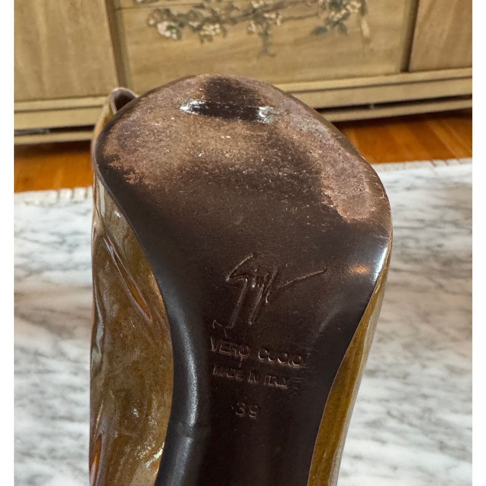 Giuseppe Zanotti Giuseppe Zanotti High Dark Gold Patent Leather Dress Pumps Size US 8.5 / IT 38.5 - 3 Thumbnail