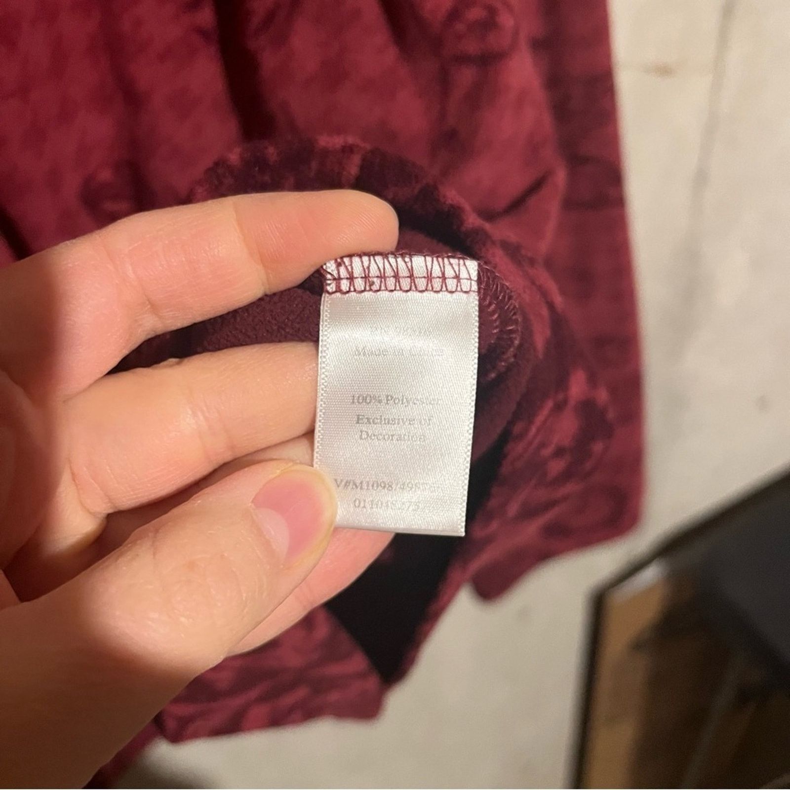 Coldwater Creek Coldwater Creek Top 3X Maroon Floral Velvet Fleece Lined Size 3XL / US 20-22 - 5 Thumbnail