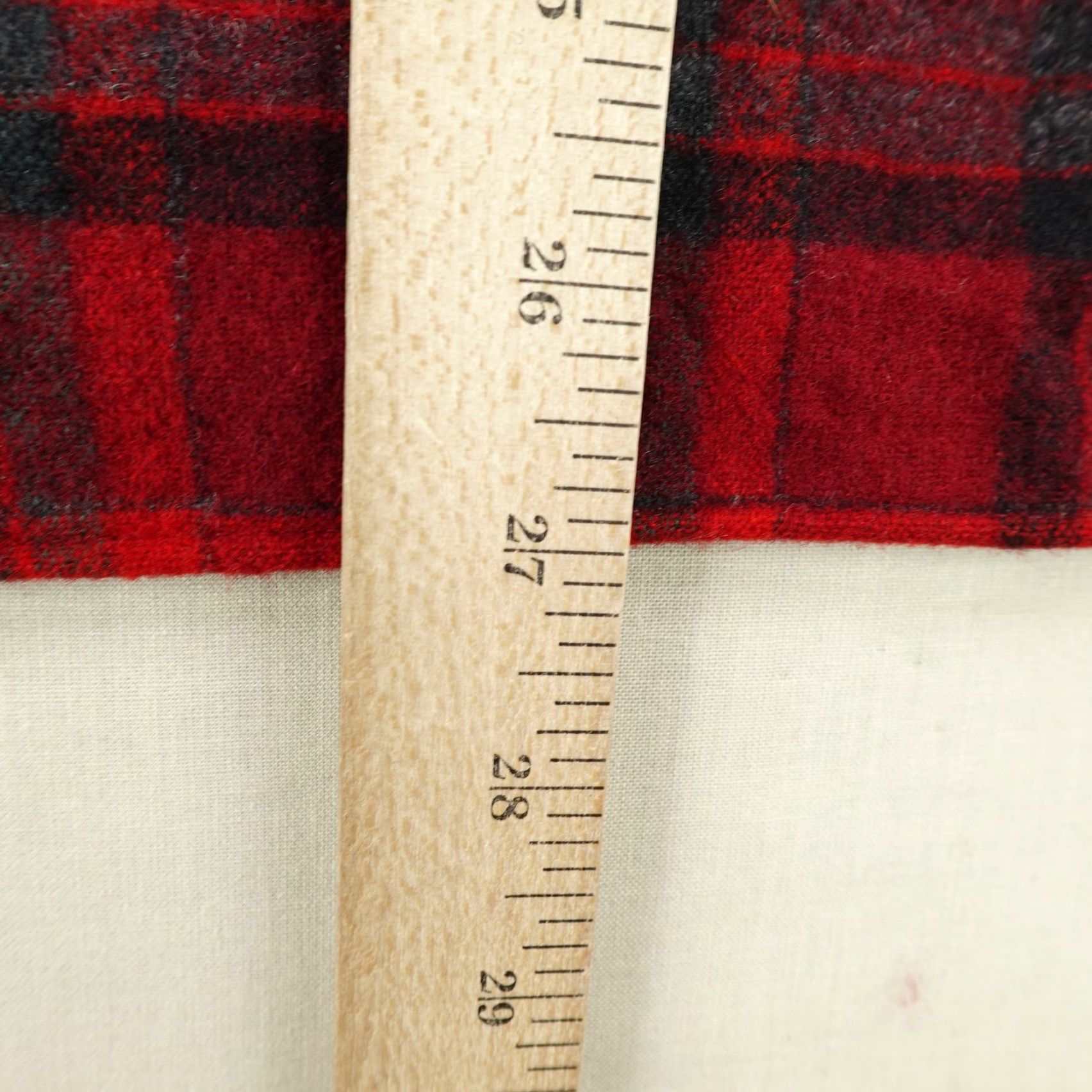 Pendleton VINTAGE Pendleton Shirt Mens XL Red Gray Wool Plaid Flannel Lodge Button Up 70s Size US XL / EU 56 / 4 - 7 Thumbnail
