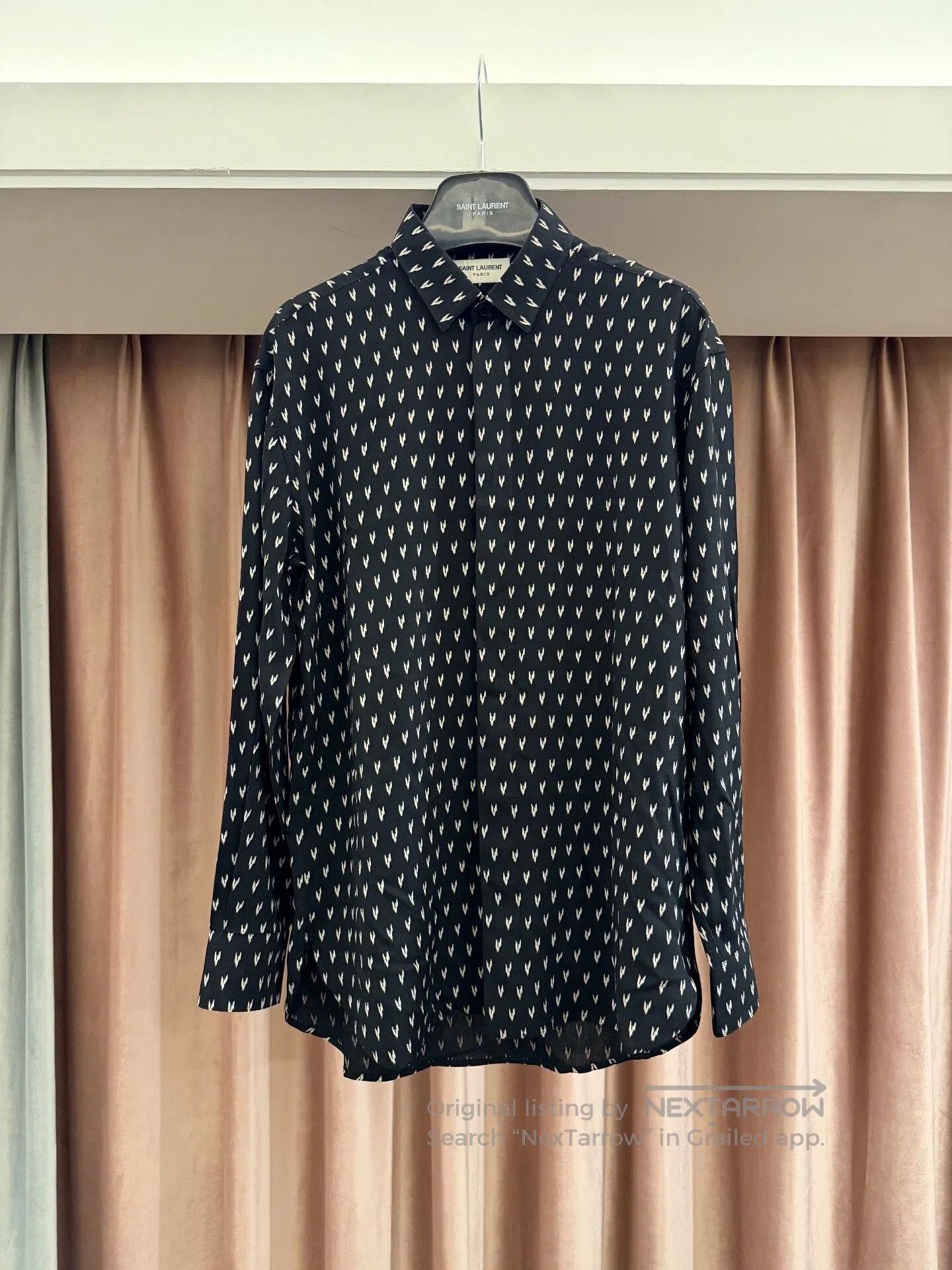 Saint Laurent Paris Saint Laurent Black Lightning Silk Shirt. Size US M / EU 48-50 / 2 - 1 Thumbnail