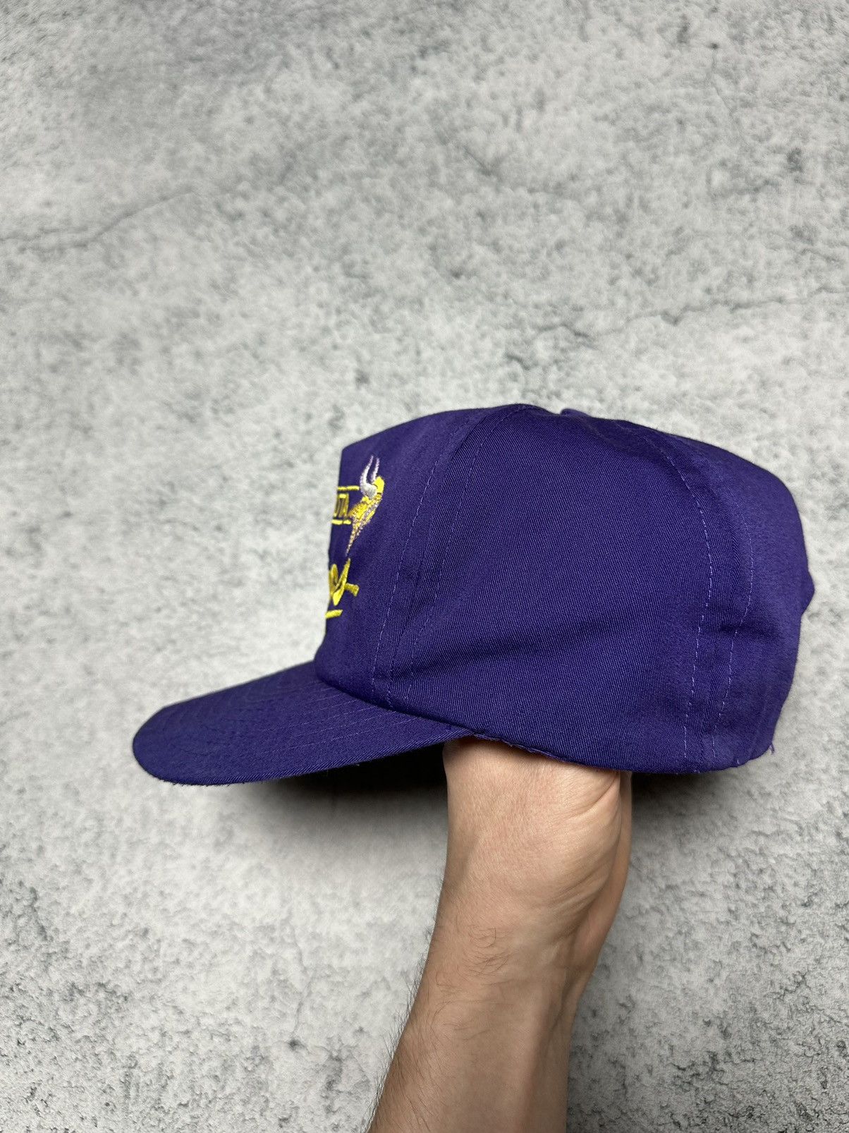 NFL Vintage Minnesota Vikings NFL 80s Euro Cap Hat Size ONE SIZE - 5 Thumbnail