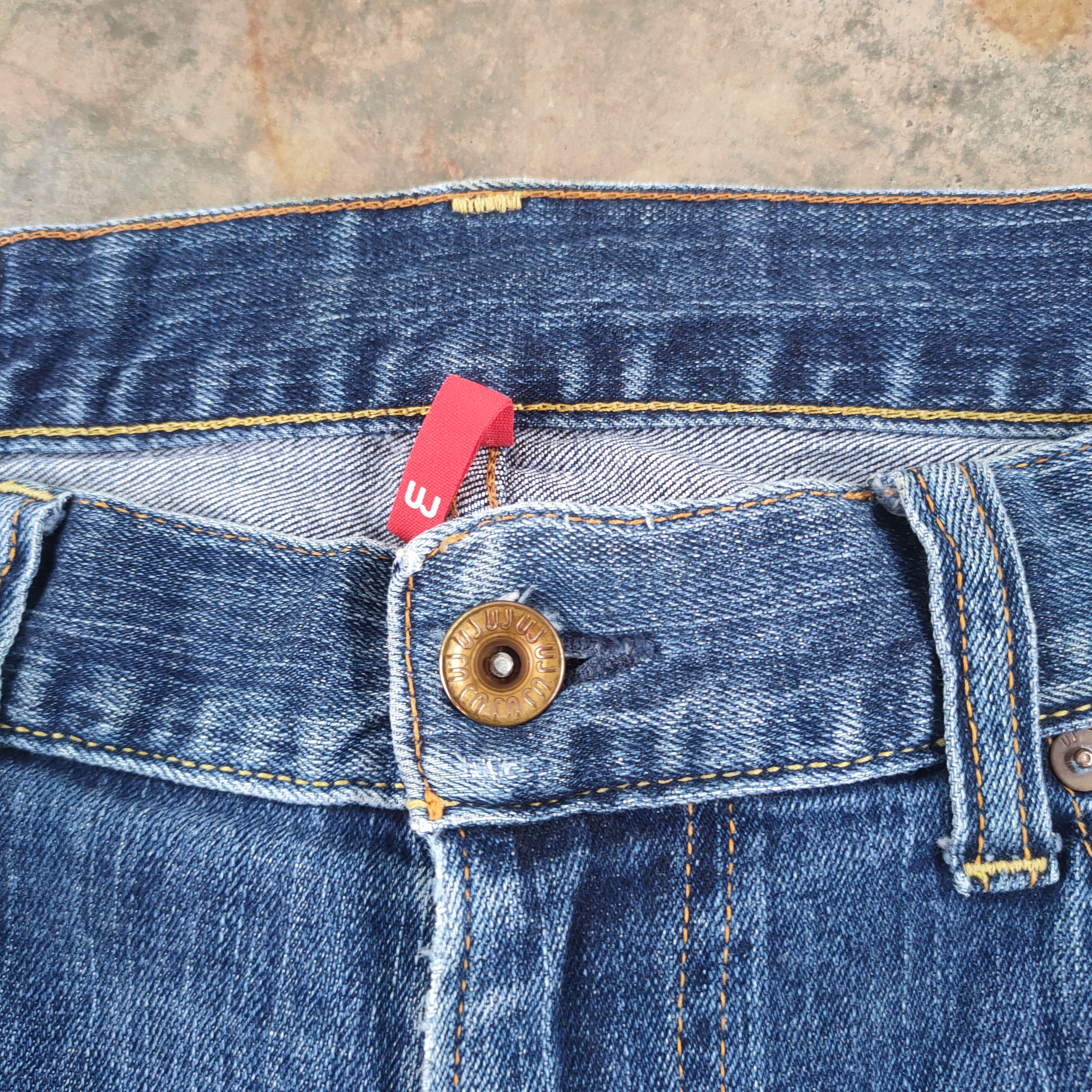 Japanese Brand × Jean × Vintage VINTAGE JAPANESE FADED DISTRESSED JEANS PANTS Size US 34 / EU 50 - 6 Thumbnail