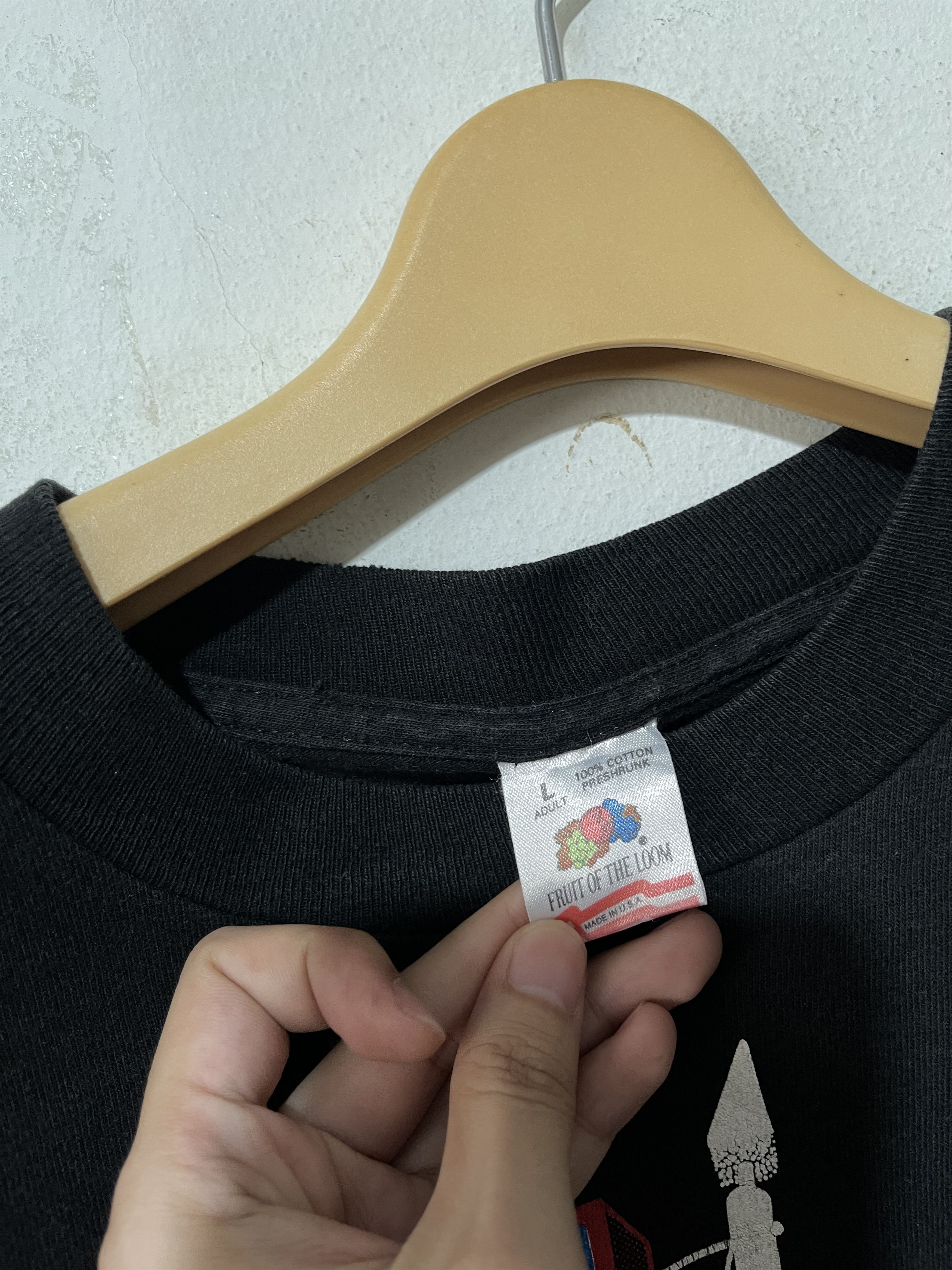 Band Tees × Vintage Vintage 90s Rainbow Bar and Grill Shirt Size US L / EU 52-54 / 3 - 6 Thumbnail