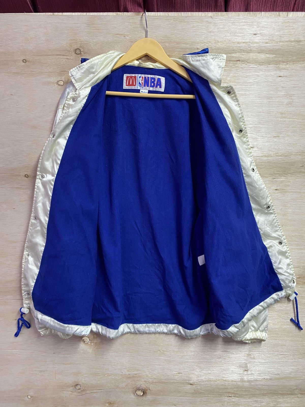 NBA vintage 1994-95 NBA satin bomber-style light jacket Size US XL / EU 56 / 4 - 11 Thumbnail