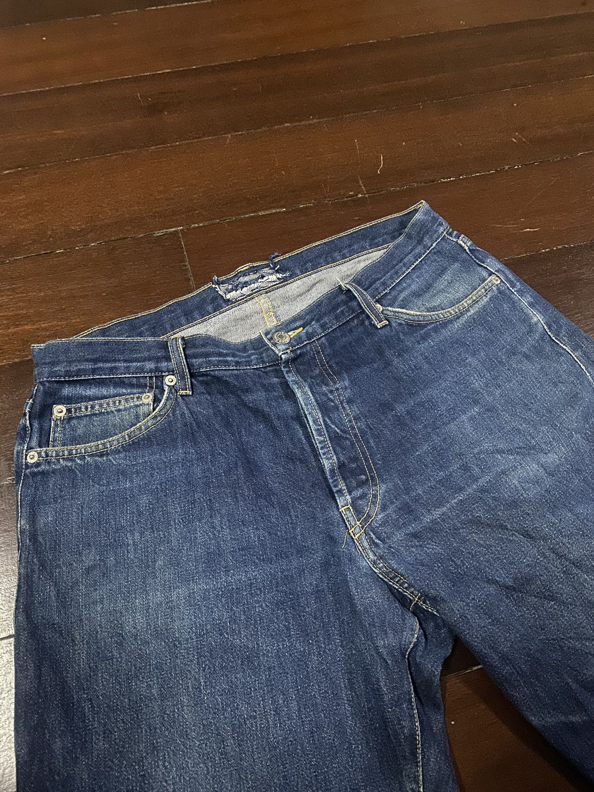FIRE 🔥🔥 VINTAGE SUPREME DENIM TEAR RIPPED SHORT DISTRESSED
