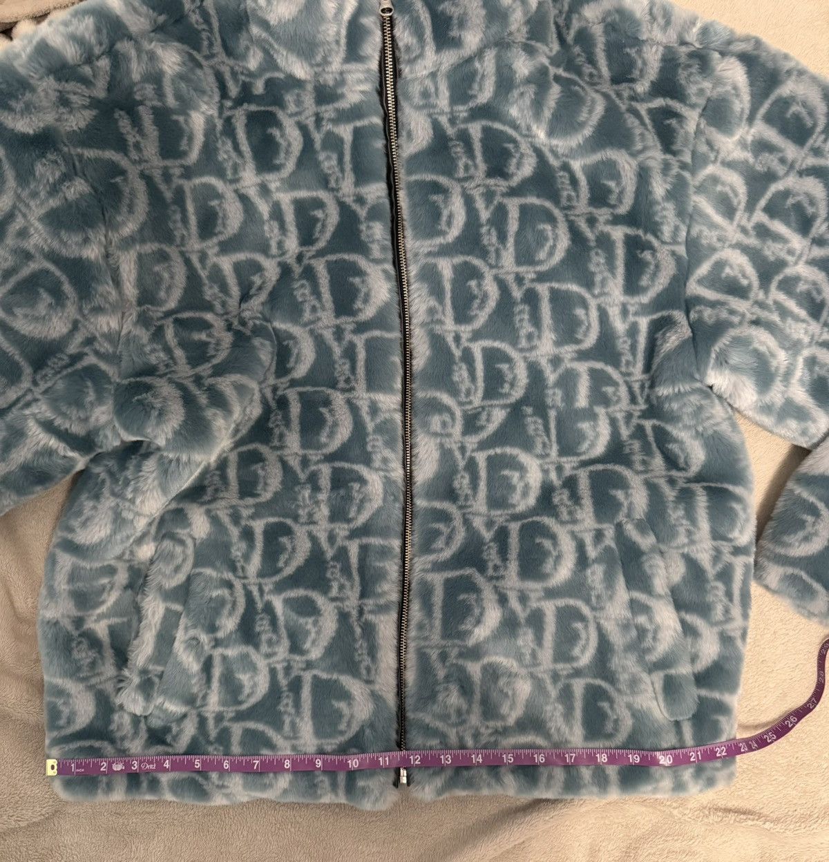 Vandy The Pink VandythePink Blue Monogram Faux Fur Jacket Size US M / EU 48-50 / 2 - 8 Thumbnail