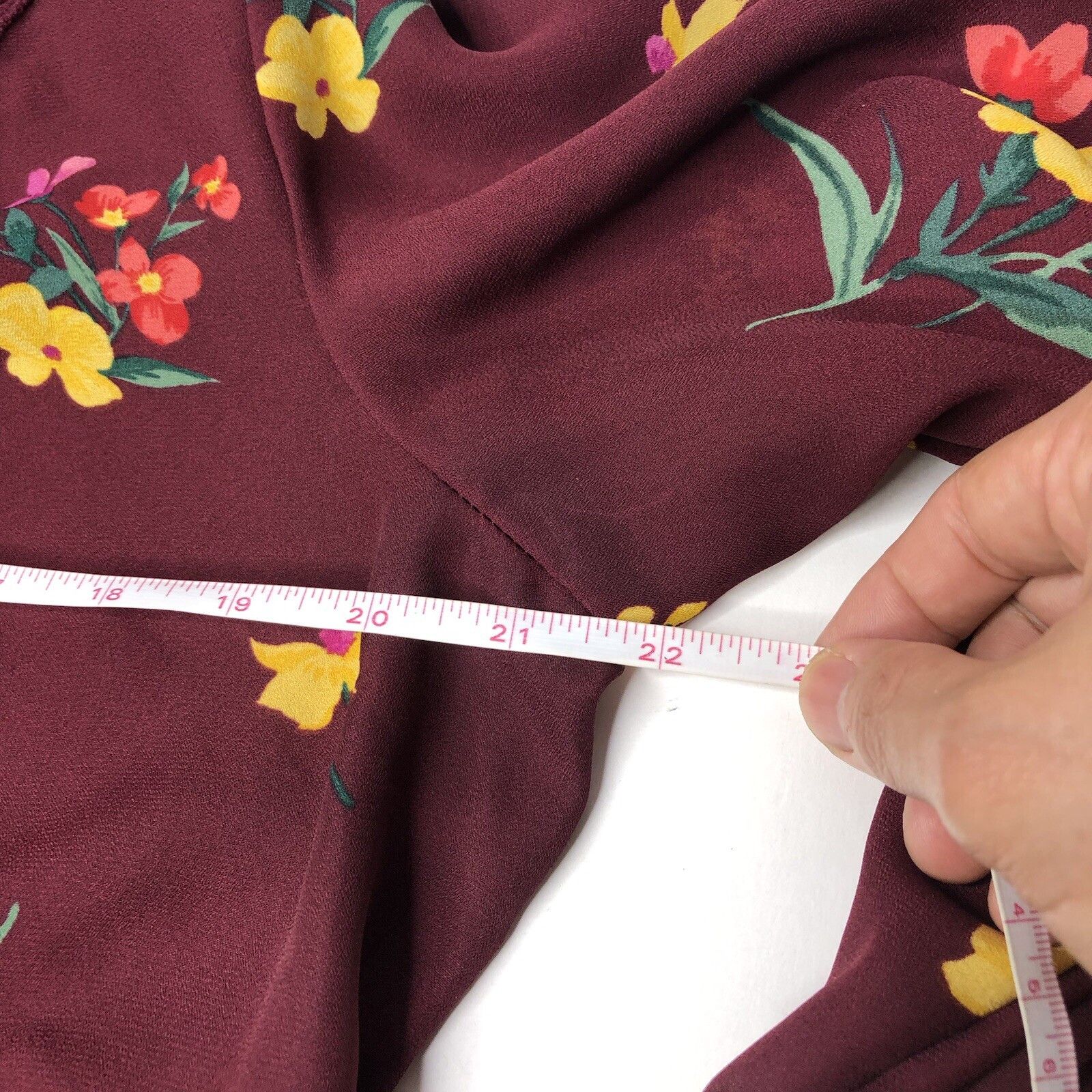 Old Navy Old Navy Womens Maroon Floral Print Swing Blouse Top Sz L Size L / US 10 / IT 46 - 9 Thumbnail