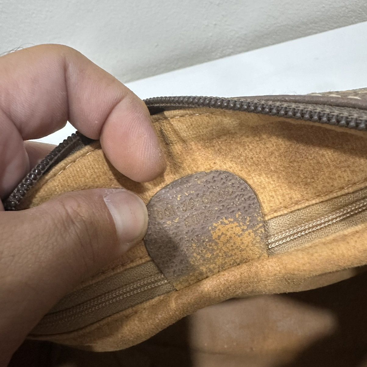Gucci ‼️LASTDROP‼️ VINTAGE GUCCI GG SUPREME BOSTON BAG Size ONE SIZE - 12 Thumbnail