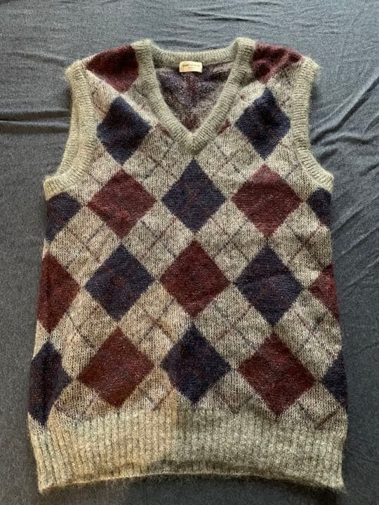 Saint Laurent Paris Saint Laurent Paris FW14 Argyle Knit Vest - Hedi Slimane Size US S / EU 44-46 / 1 - 1 Thumbnail