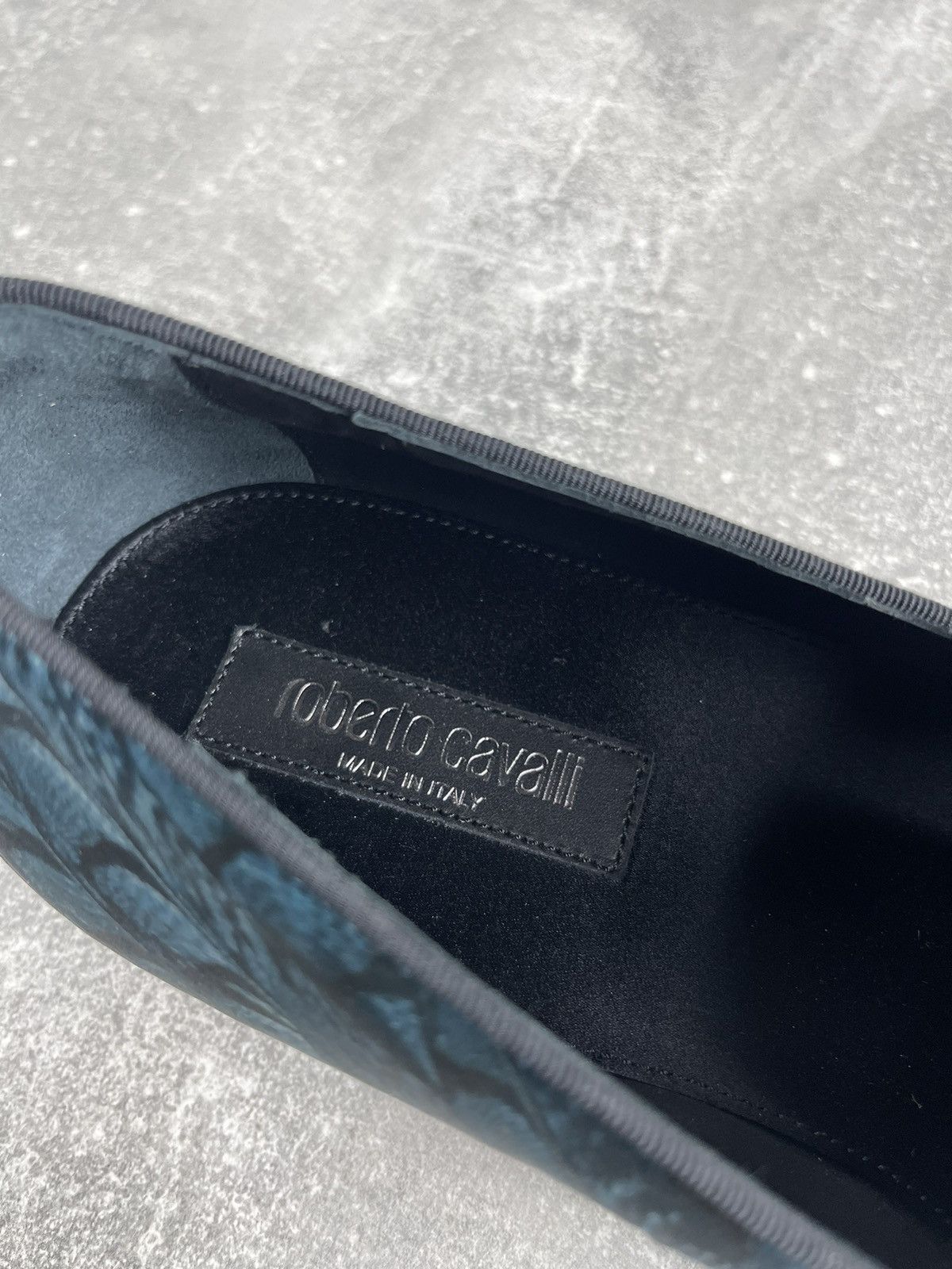 Roberto Cavalli Roberto Cavalli Blue Python Embossed Silk Loafers Size US 9 / EU 42 - 8 Thumbnail