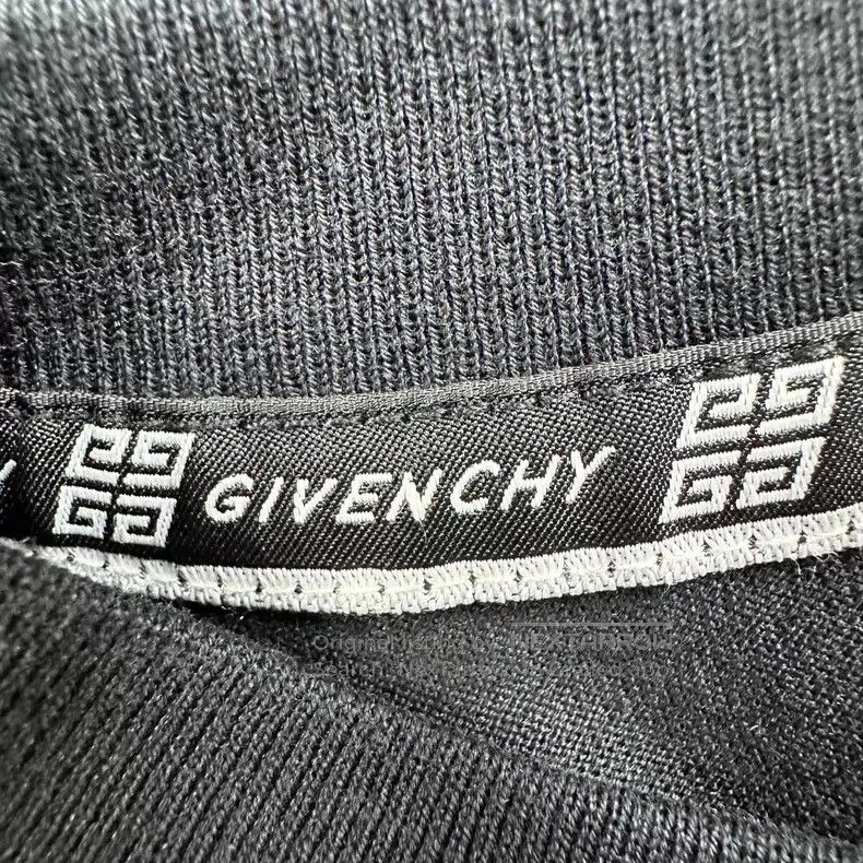 Givenchy Givenchy Dissolve Letter Print Round Neck Casual Short Sle Size US M / EU 48-50 / 2 - 7 Thumbnail