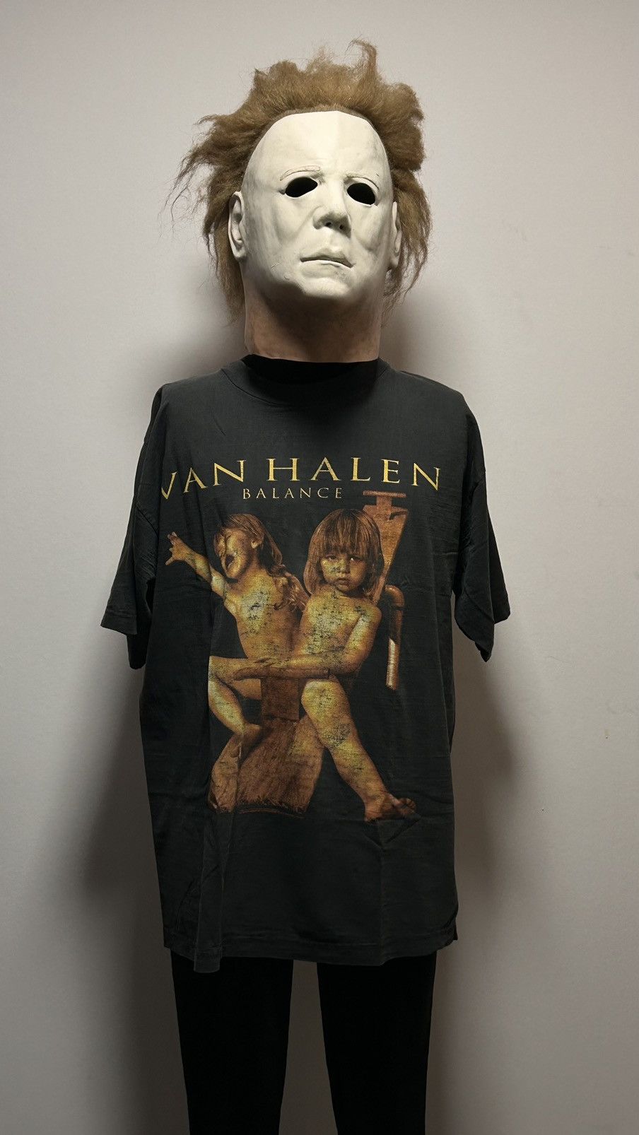 image of Vintage Van Halen Balance Europe Tour 1995 in Black, Men's (Size XL)