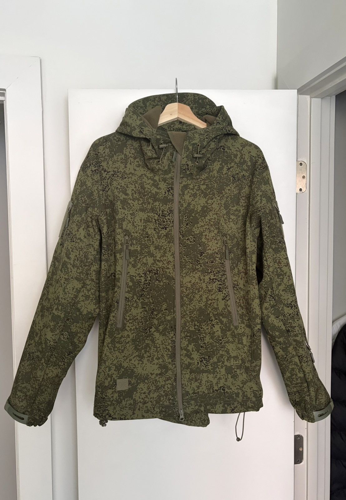 Other Russian Digi-flora/Digicam “digital camo” Military Parka Size US L / EU 52-54 / 3 - 1 Thumbnail