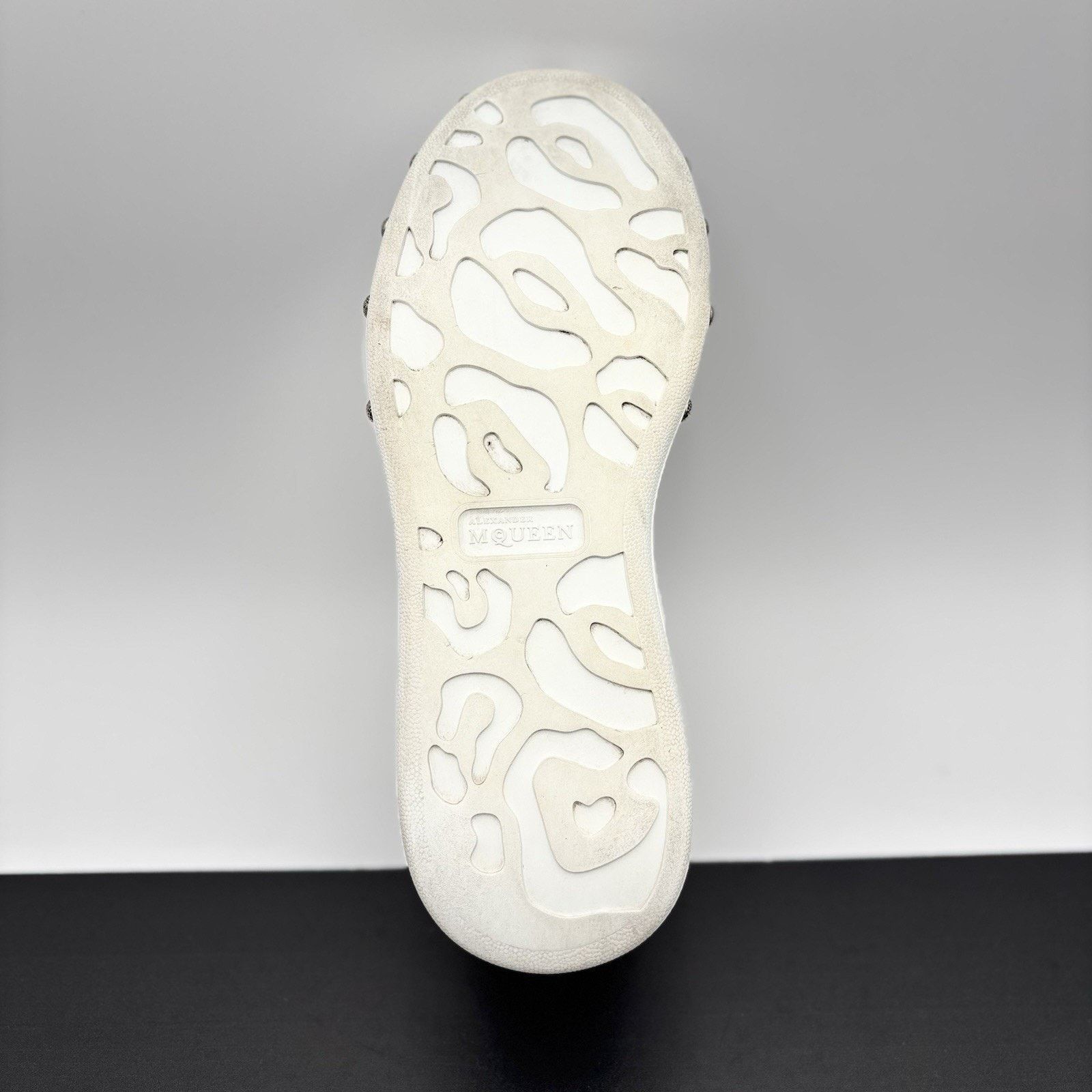 Alexander McQueen Alexander McQueen Oversized Studded ' White Black ' | GREAT! Size US 8 / EU 41 - 8 Thumbnail