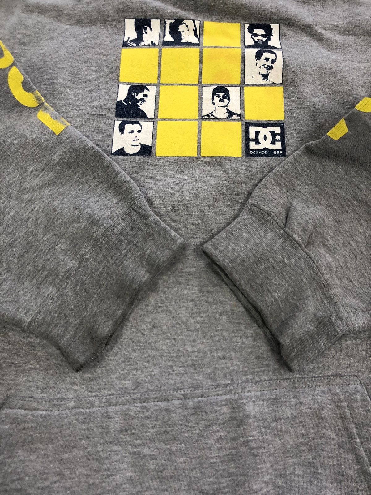 DC DC Shoes Co USA Hoodie Size US XL / EU 56 / 4 - 12 Thumbnail