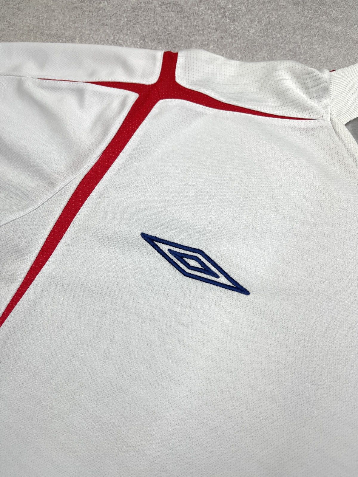 Umbro Vintage Umbro England Soccer Jersey White Football Official Size US XL / EU 56 / 4 - 5 Thumbnail