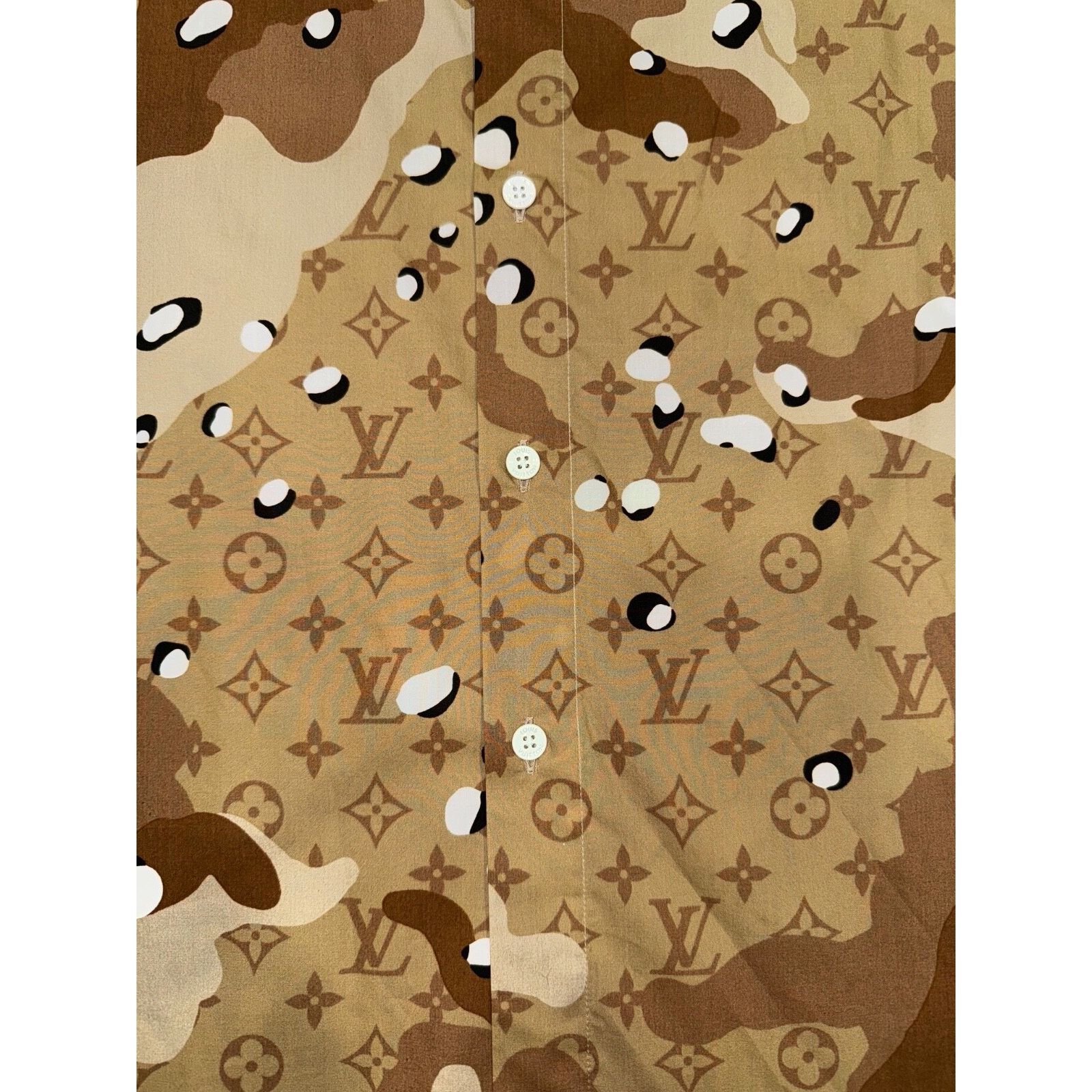 Louis Vuitton Louis Vuitton Desert Camo DNA Long Sleeve Logo Monogram Size US S / EU 44-46 / 1 - 5 Thumbnail