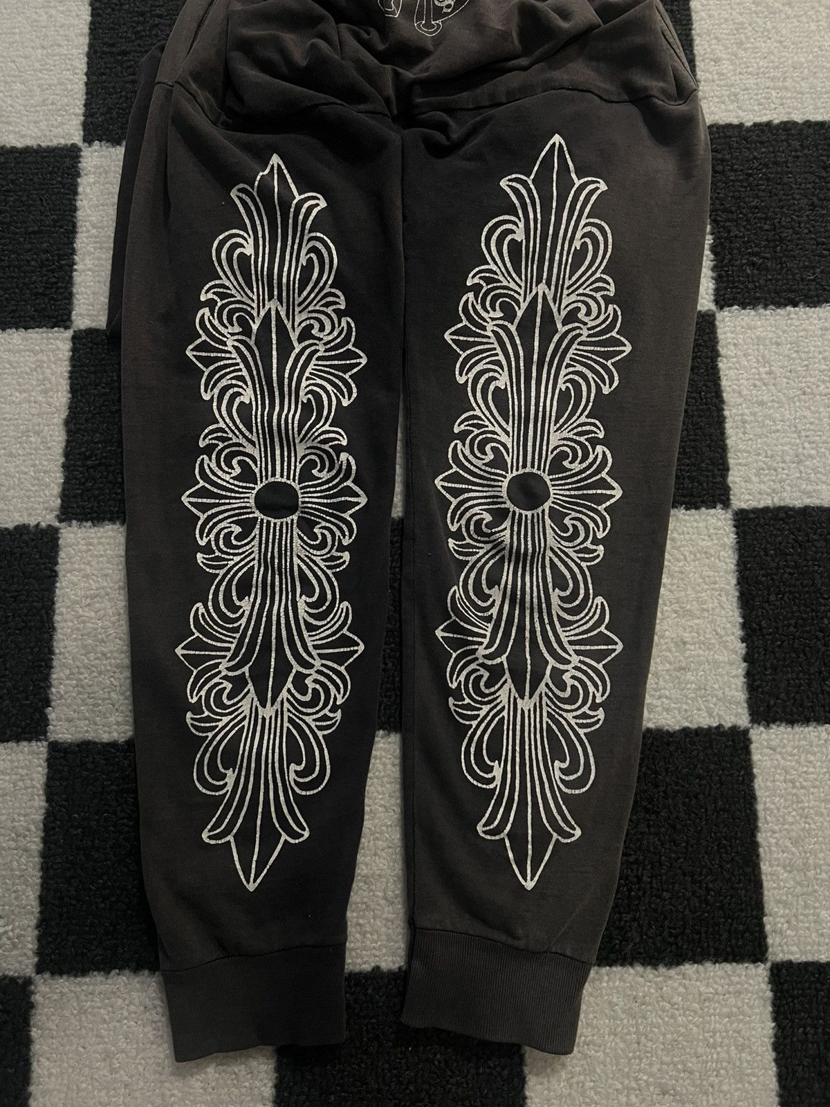 Chrome Hearts × Vintage Vintage Chrome Hearts Floral Faded Longsleeve Size US M / EU 48-50 / 2 - 10 Thumbnail